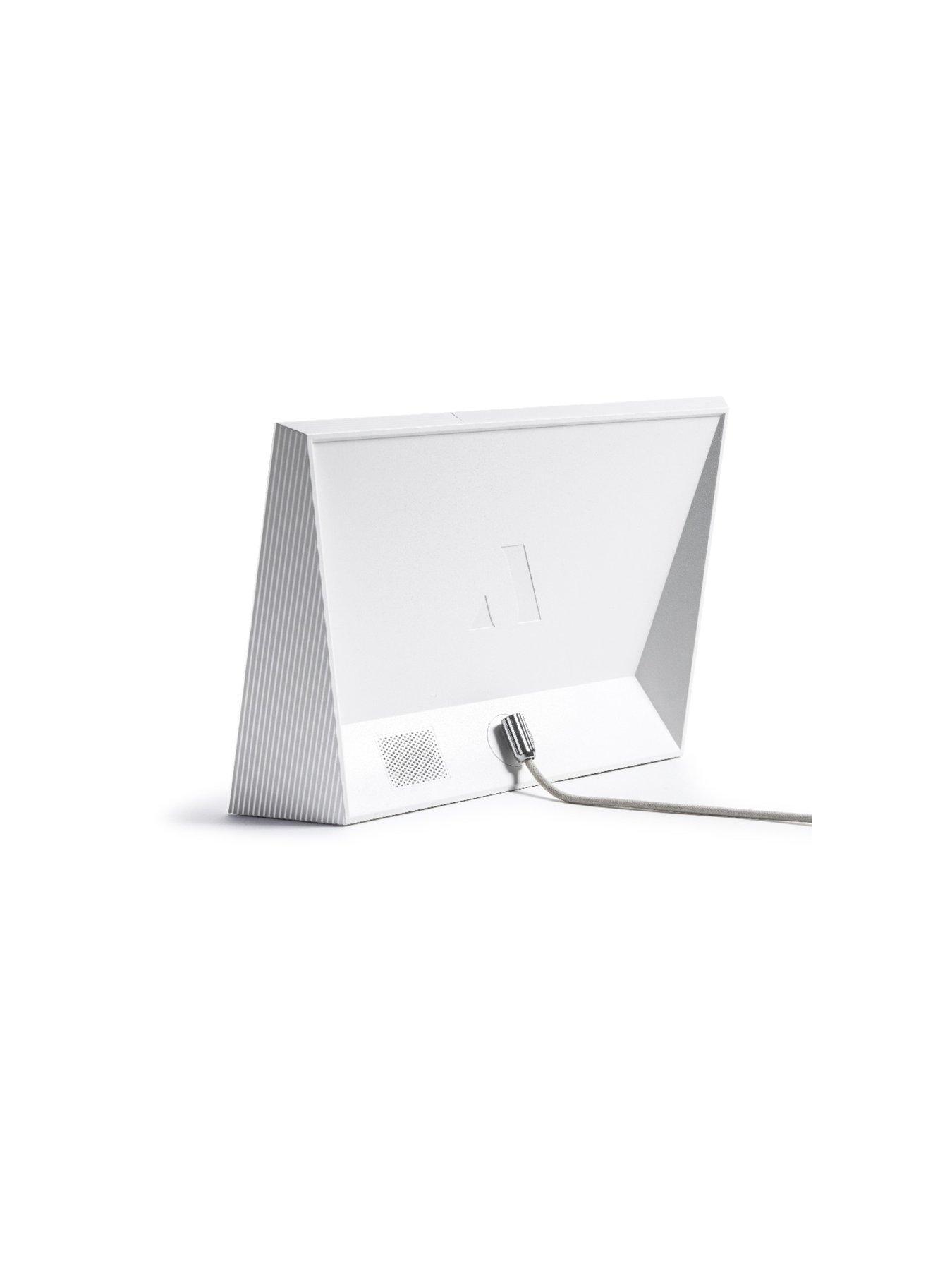 aura-carver-2022-uk-by-aura-sea-saltback