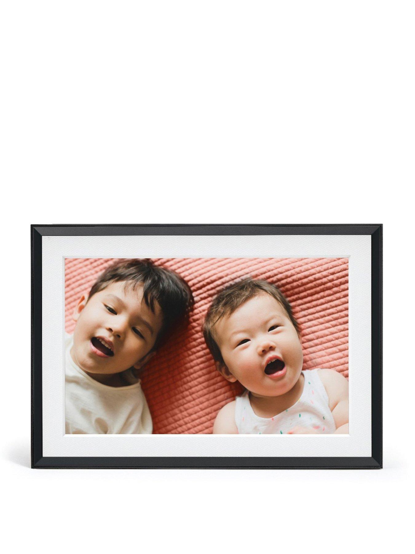 Image 1 of 6 of Aura Carver Digital Photo Frame - Mat