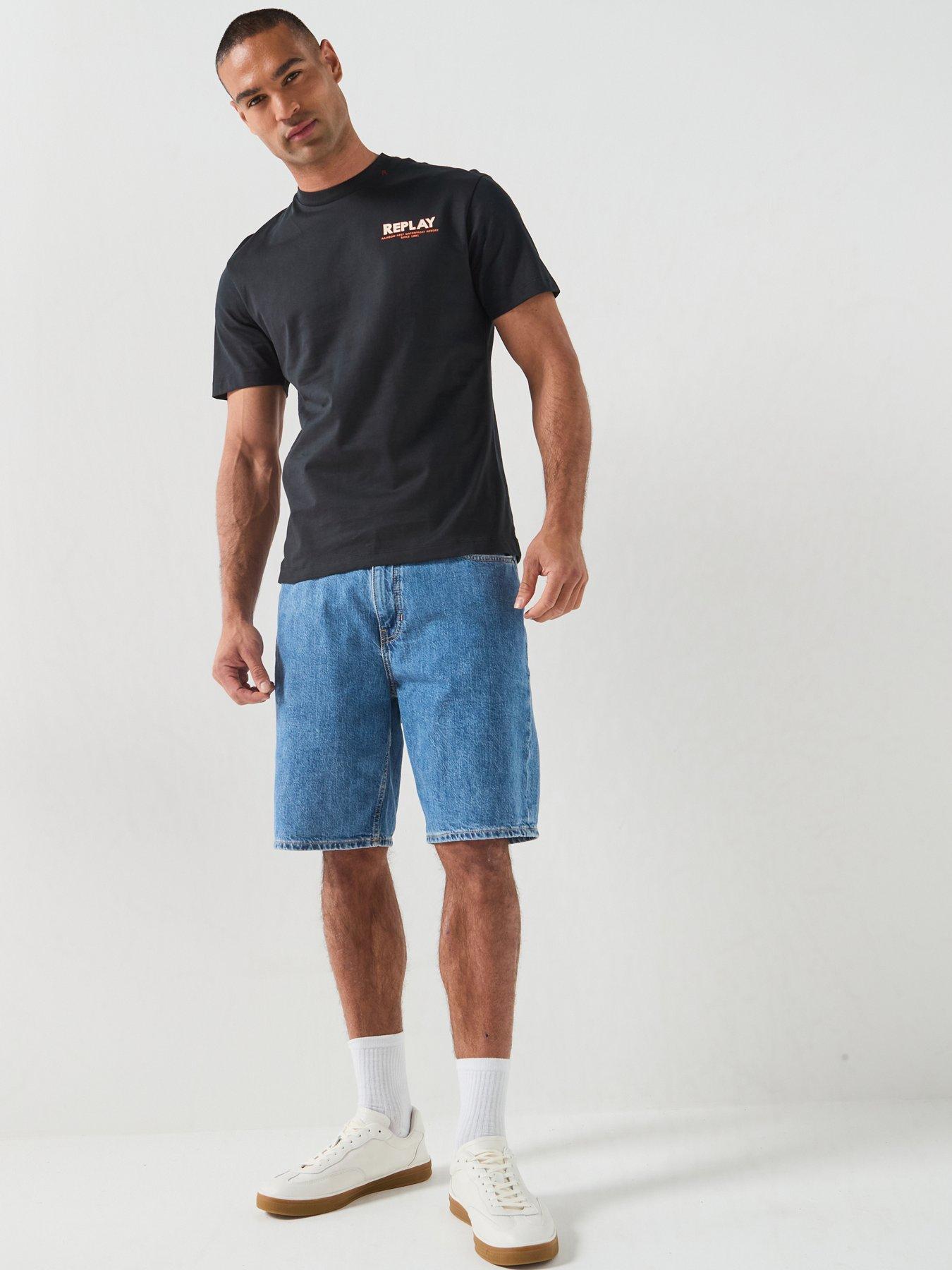 Image 3 of 6 of Replay Hotel Fiji Back Graphic T-Shirt - Black