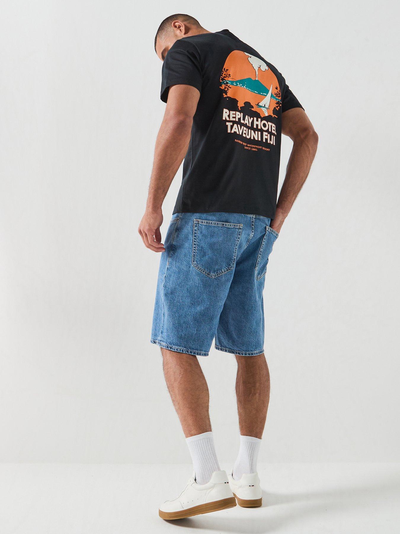 Image 6 of 6 of Replay Hotel Fiji Back Graphic T-Shirt - Black