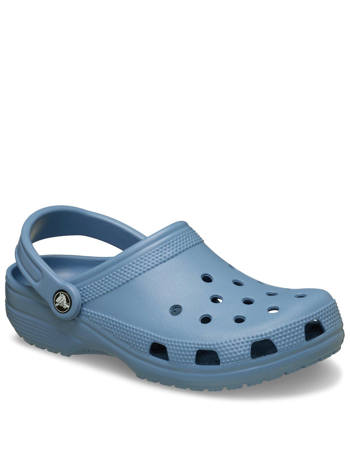 crocs-classic-clog-astro-blue