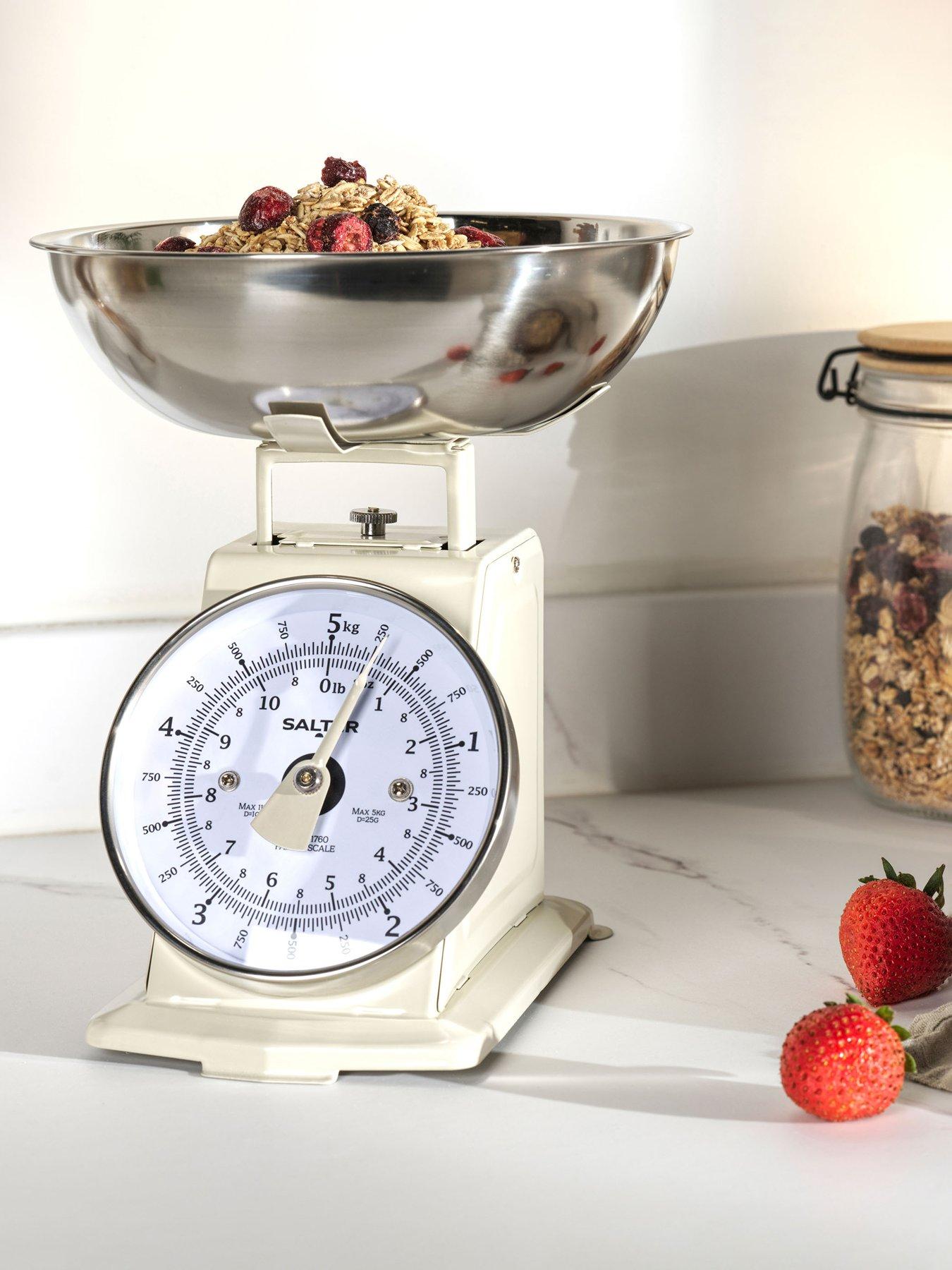 salter-timeless-mechanical-scalefront