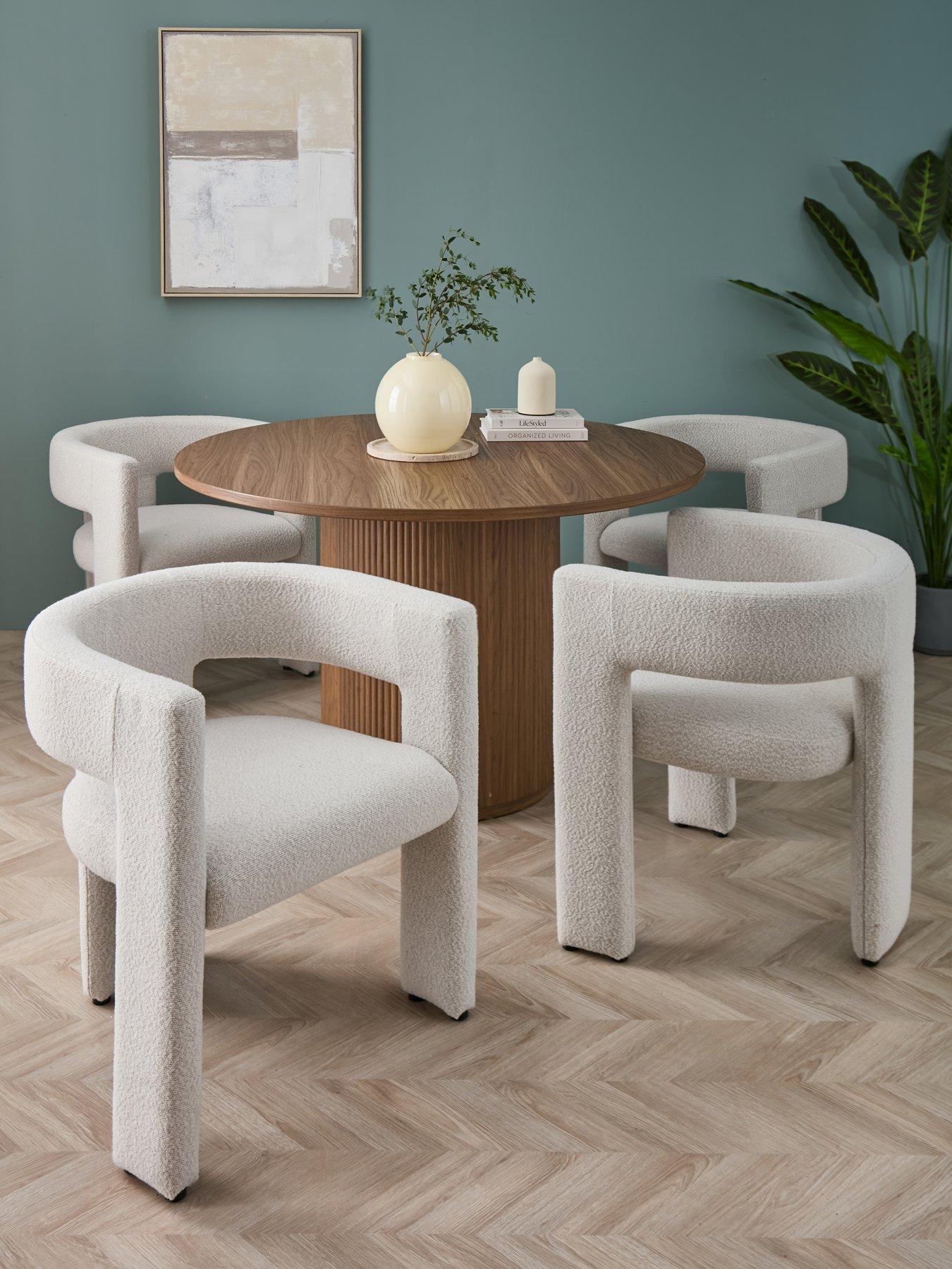 The Very Collection Carina Mid Oak 120cm Round Dining Table & 4 Nell Boucle Chairs