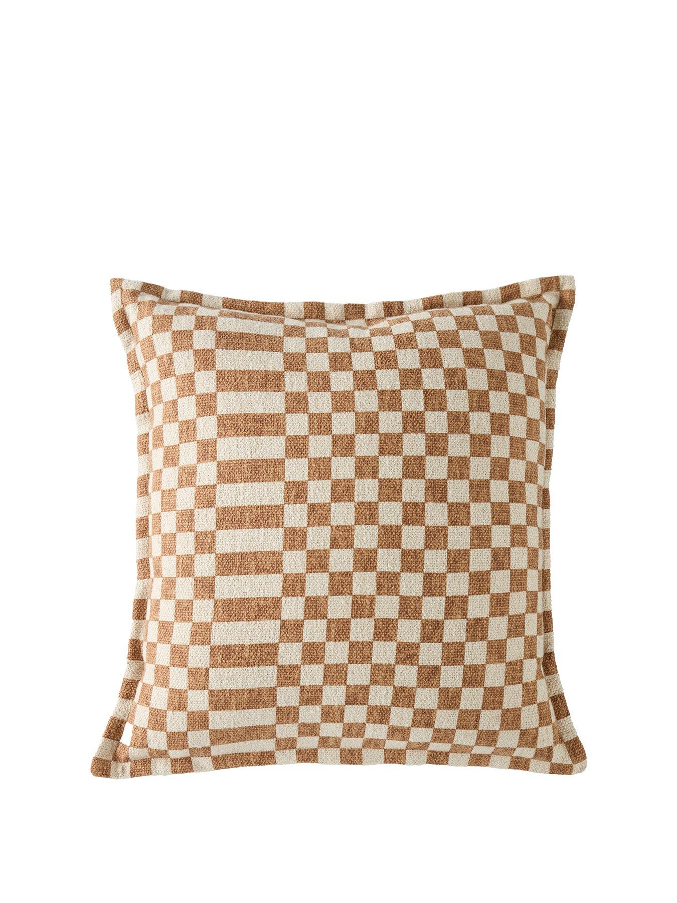 the-very-collection-revive-checker-cushionfront