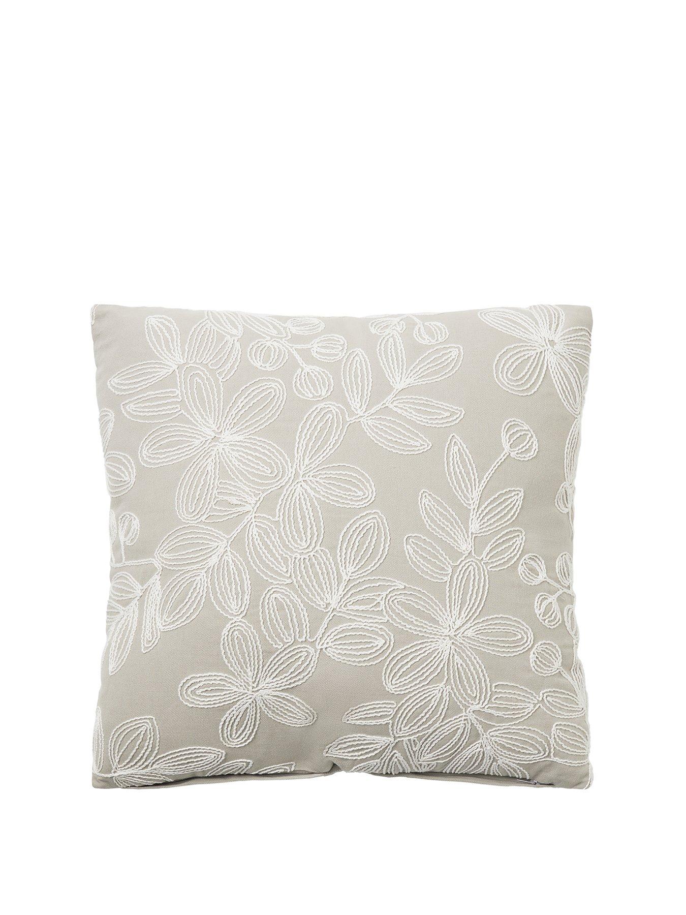 the-very-collection-spring-garden-embroidered-cushionstillFront
