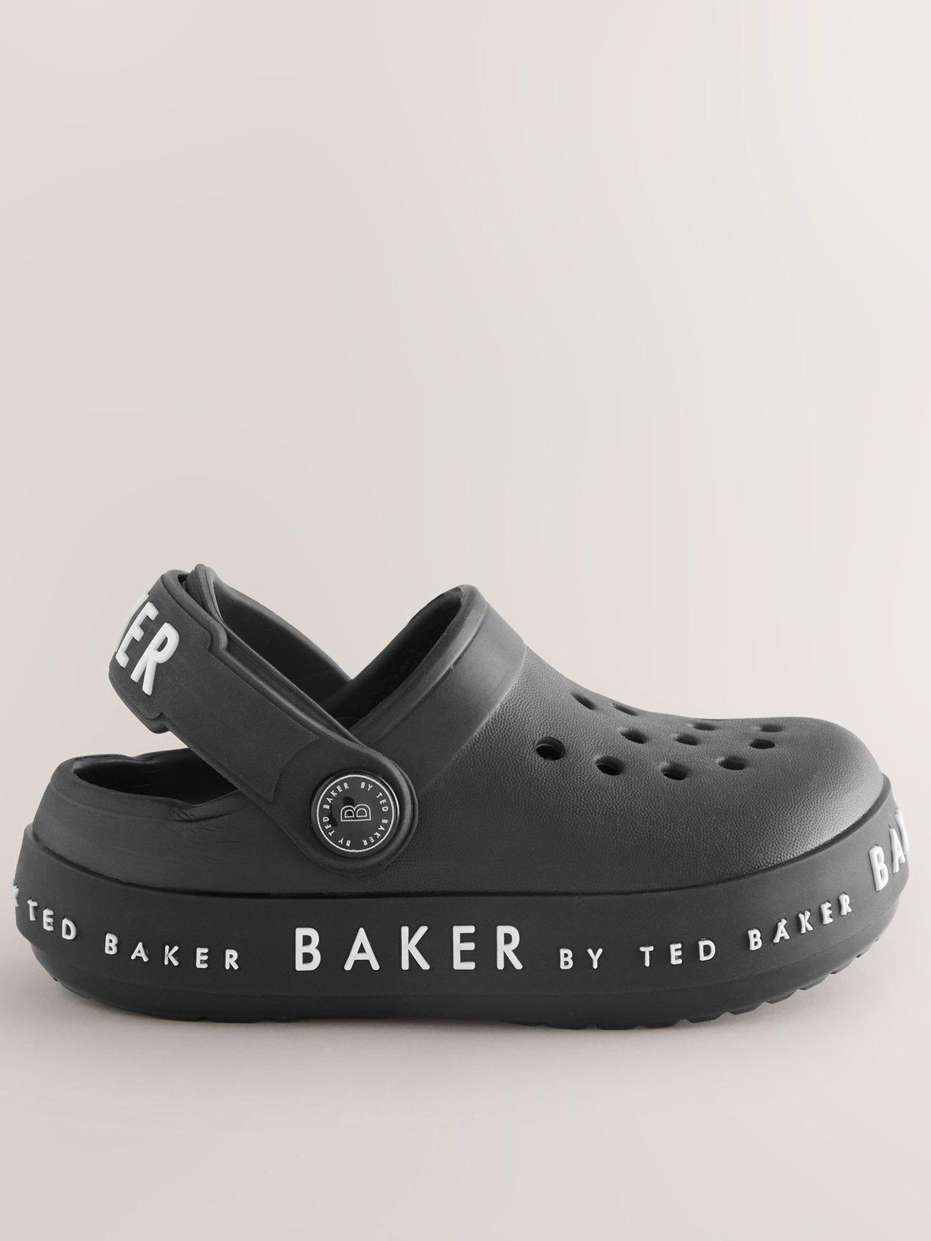 ted-baker-younger-boys-logo-clog-shoes-blackfront