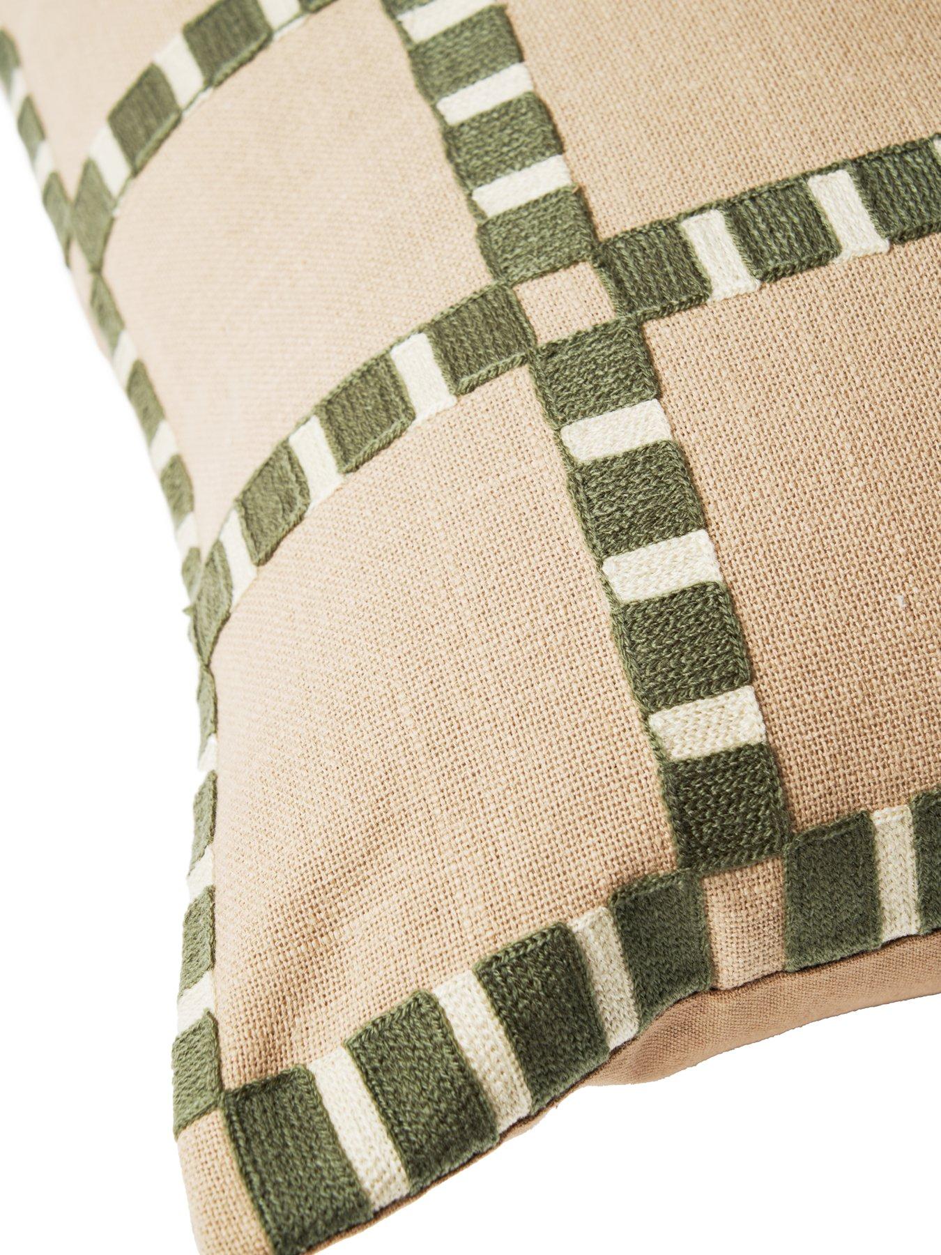 the-very-collection-revive-tracks-bolster-cushiondetail