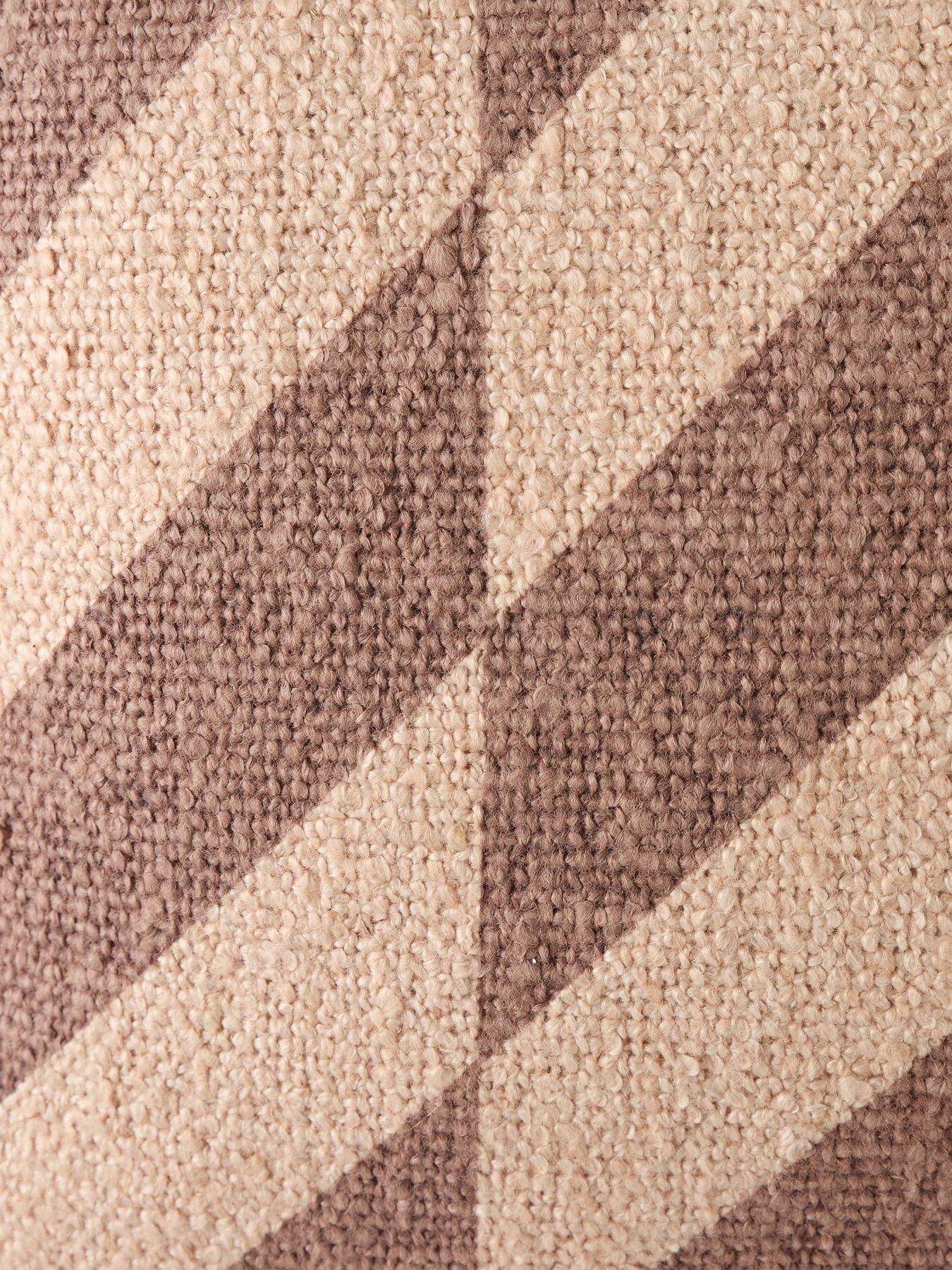 the-very-collection-palm-stripes-bolster-cushionoutfit