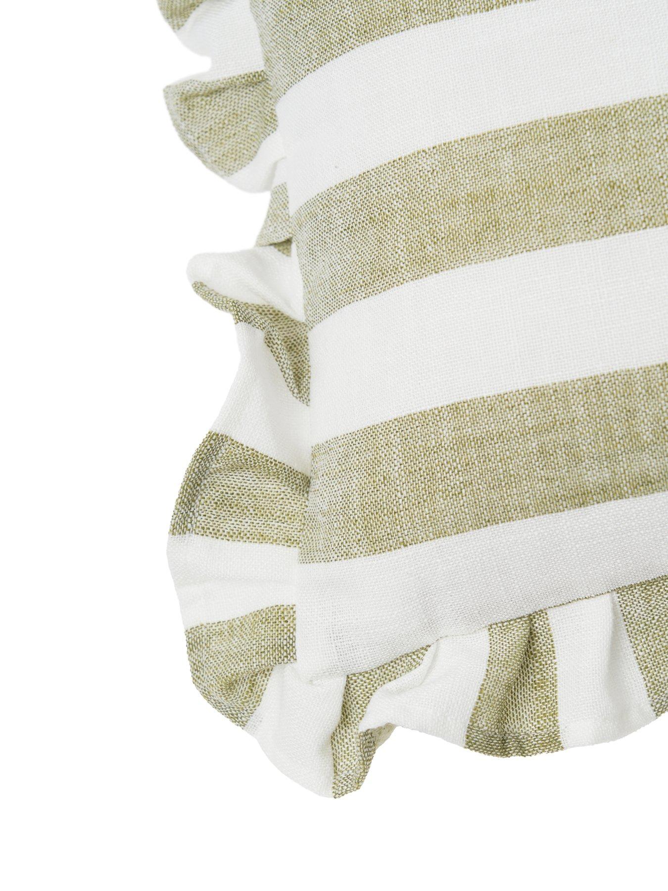 the-very-collection-spring-garden-bolster-cushionoutfit