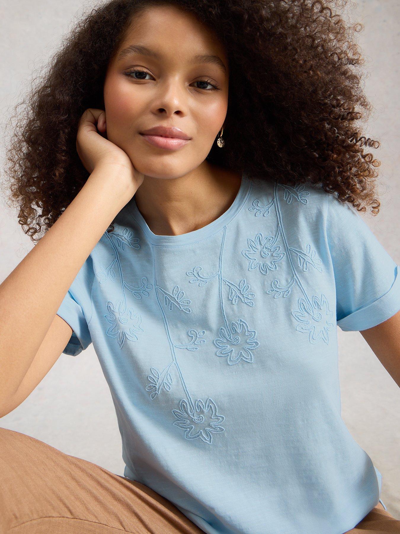white-stuff-gina-embroidered-t-shirt-blueoutfit