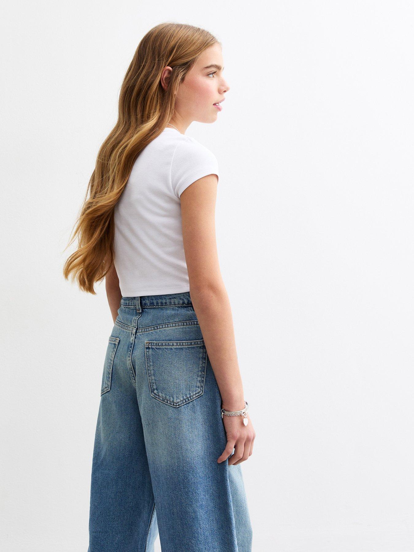 Image 2 of 7 of New Look 915 Girls White Cap Sleeve Baby Tee Top