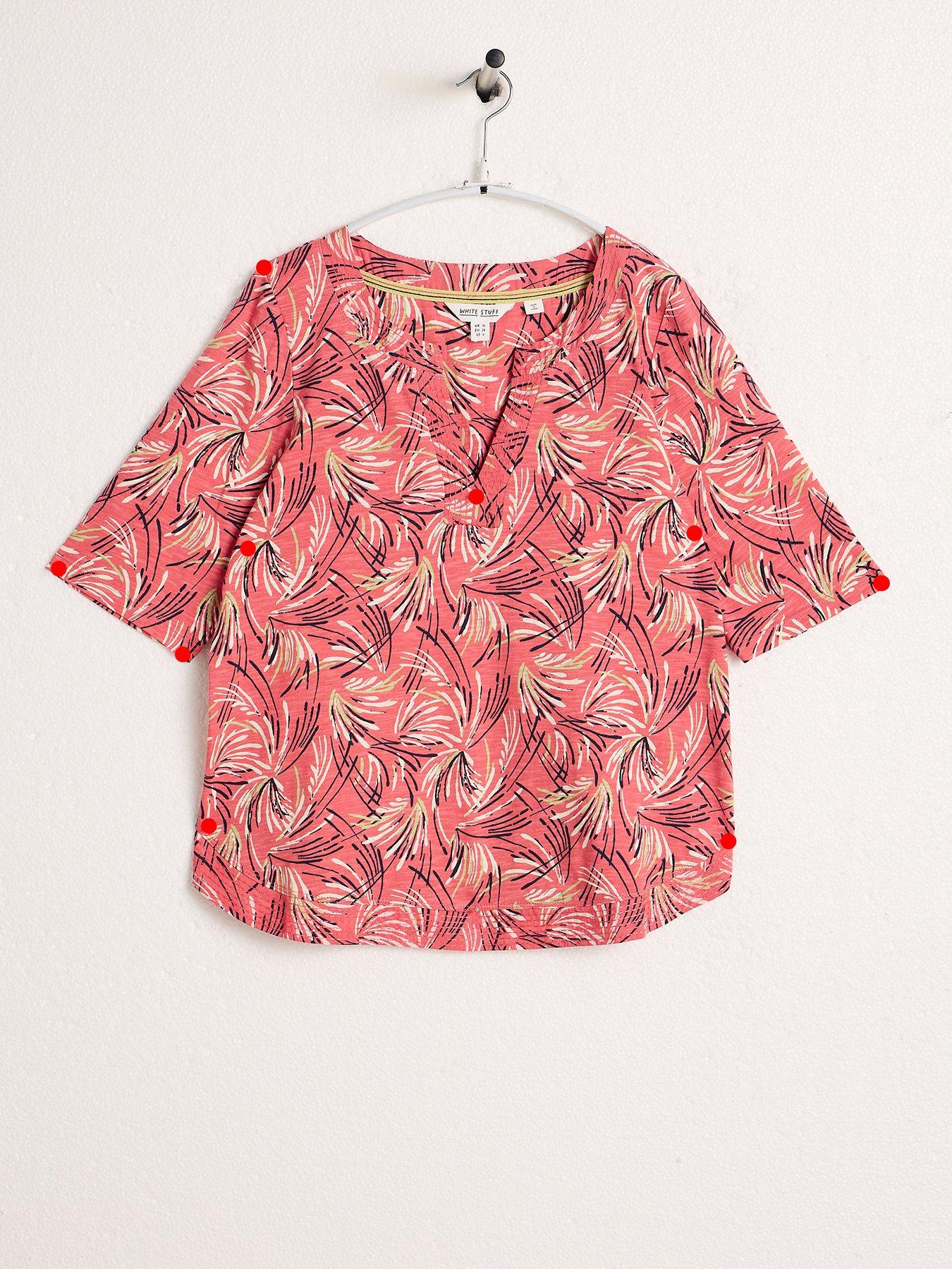 white-stuff-weaver-notch-neck-teedetail