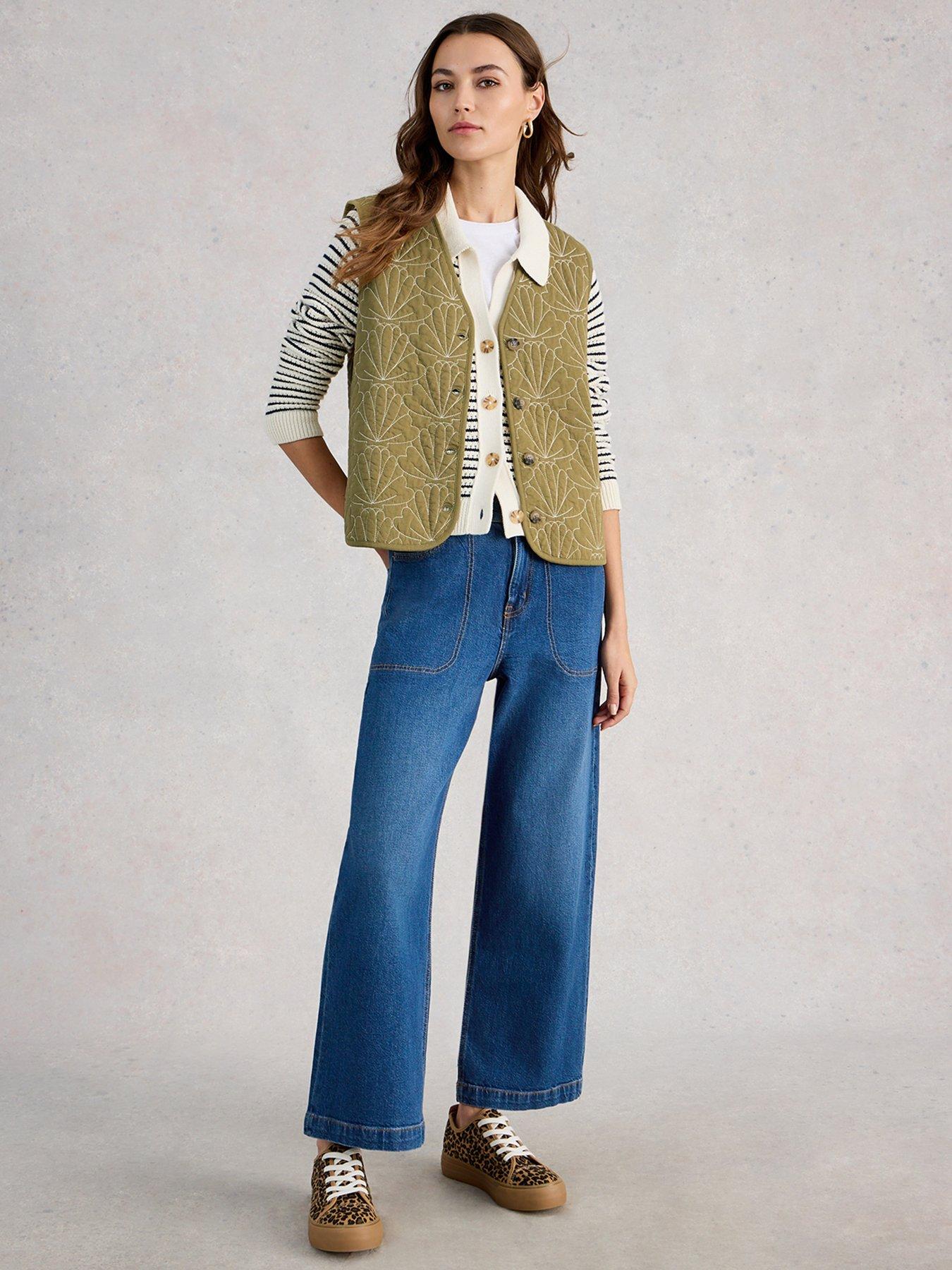 Image 1 of 6 of White Stuff Ayra Quilted Gilet - Green