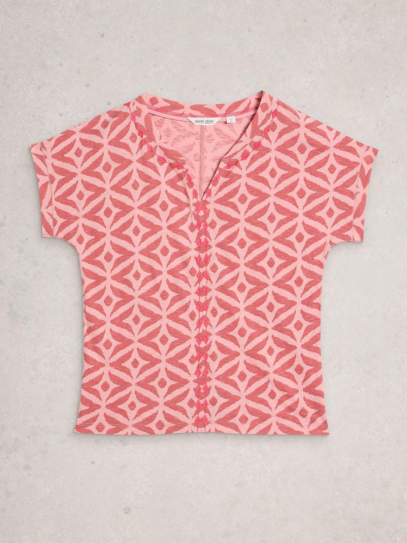 white-stuff-nelly-print-embroidered-t-shirt-pinkdetail