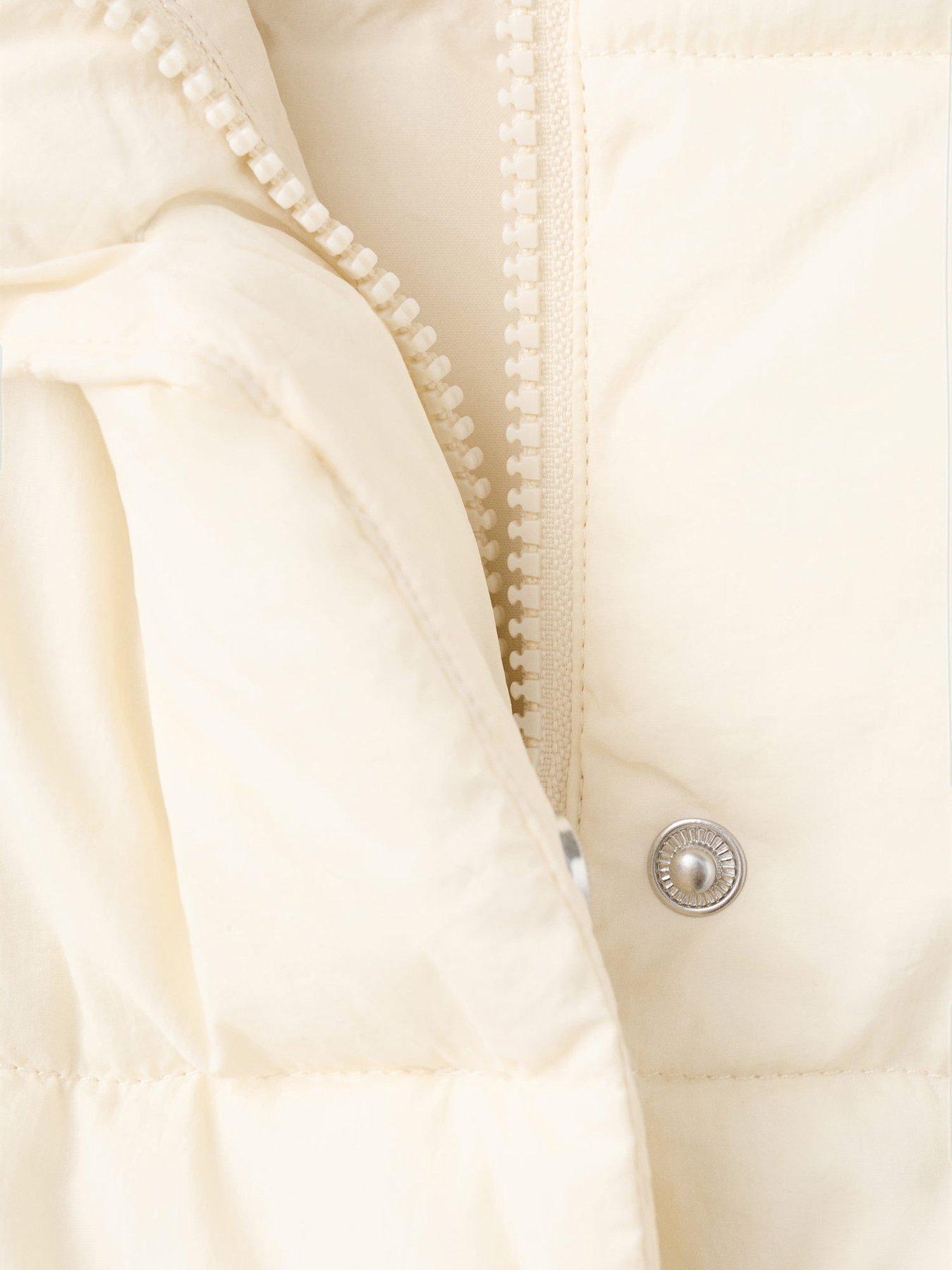mango-younger-girls-padded-gilet-creamoutfit