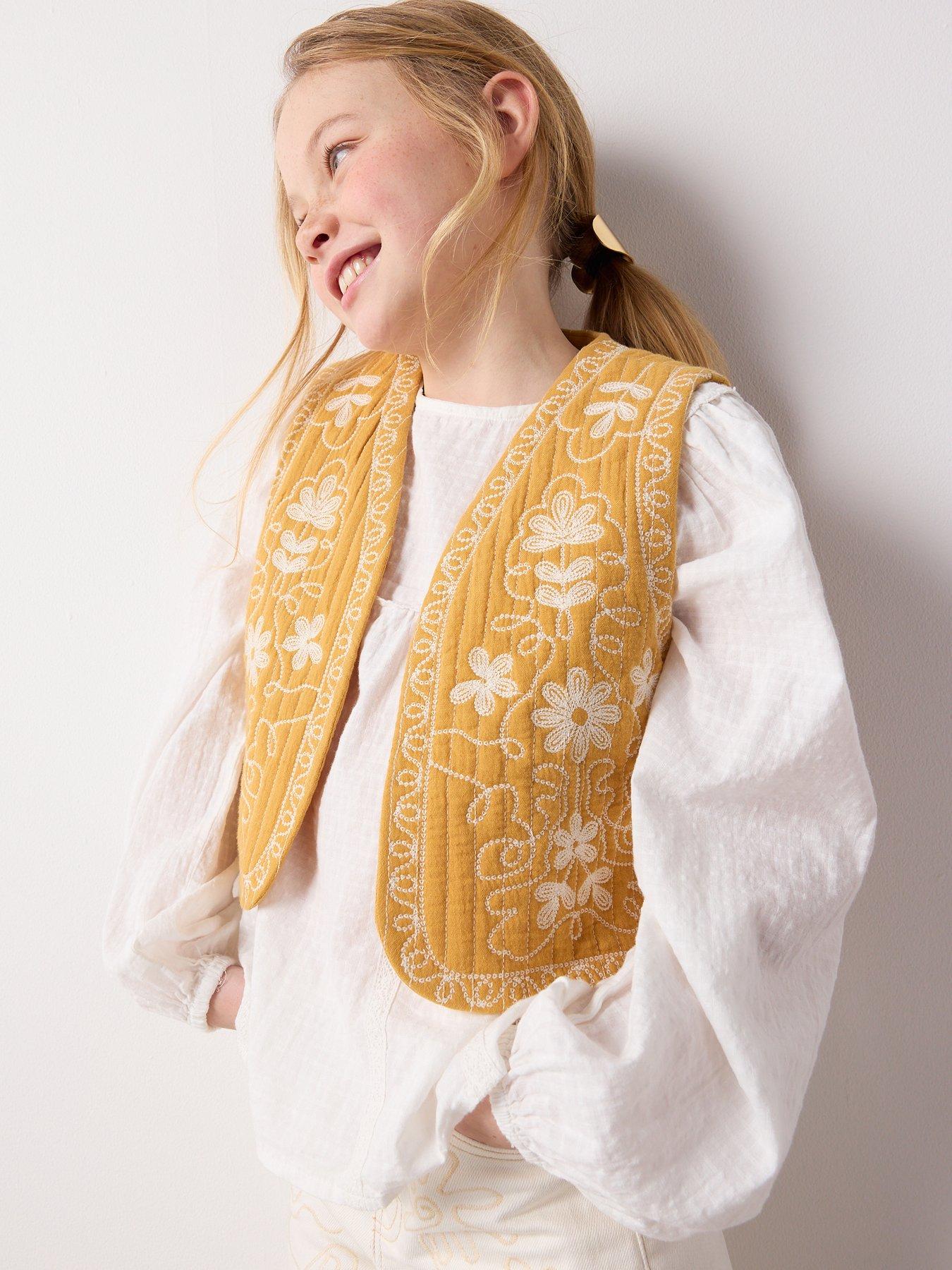 mango-girls-flower-waistcoat-yellowoutfit