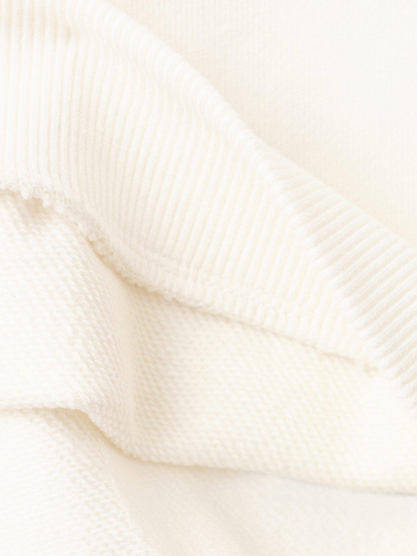 mango-younger-girls-sweet-daisy-pot-sweatshirt-light-creamoutfit