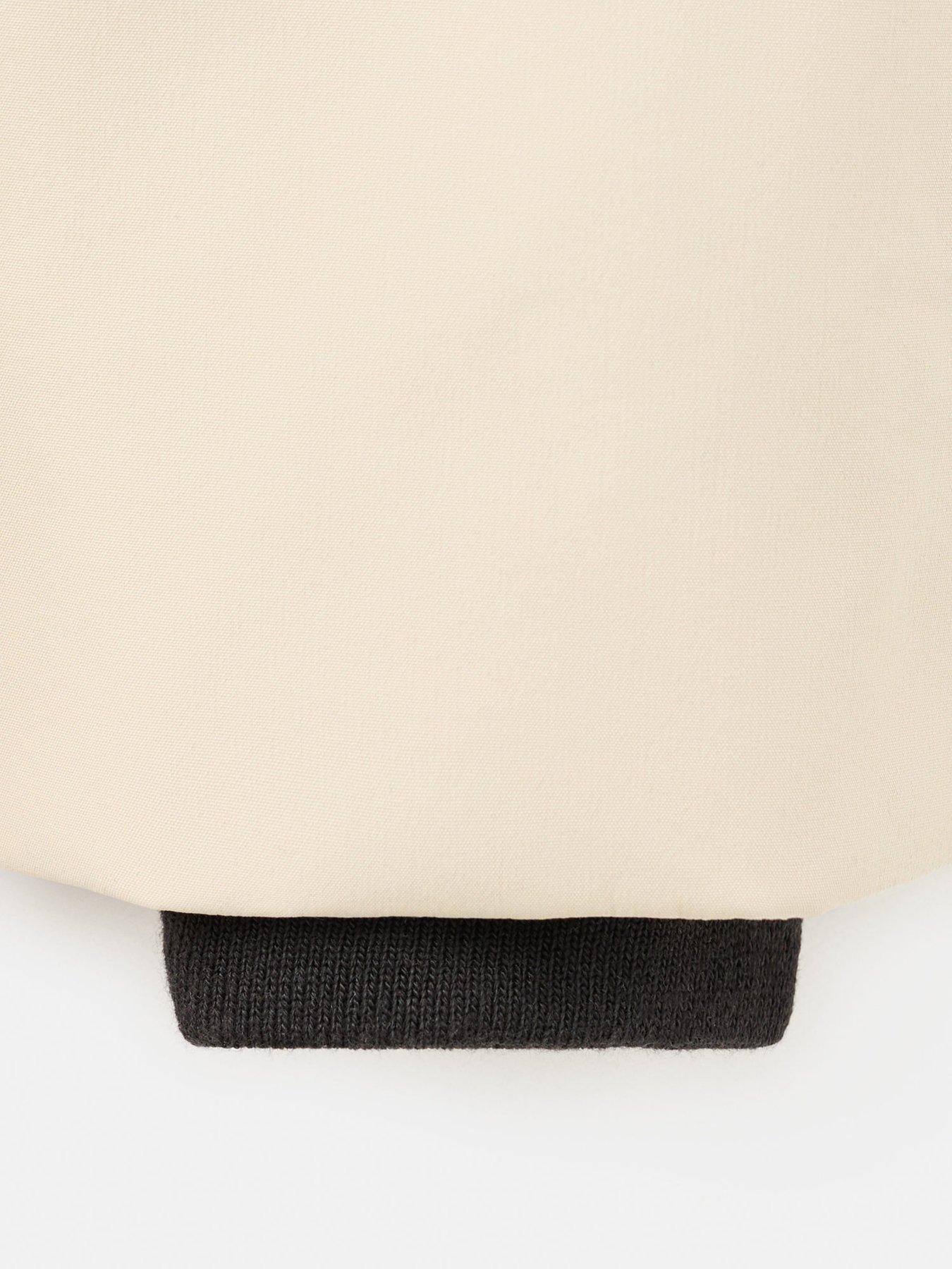 mango-boys-contrast-zip-coat-light-greydetail