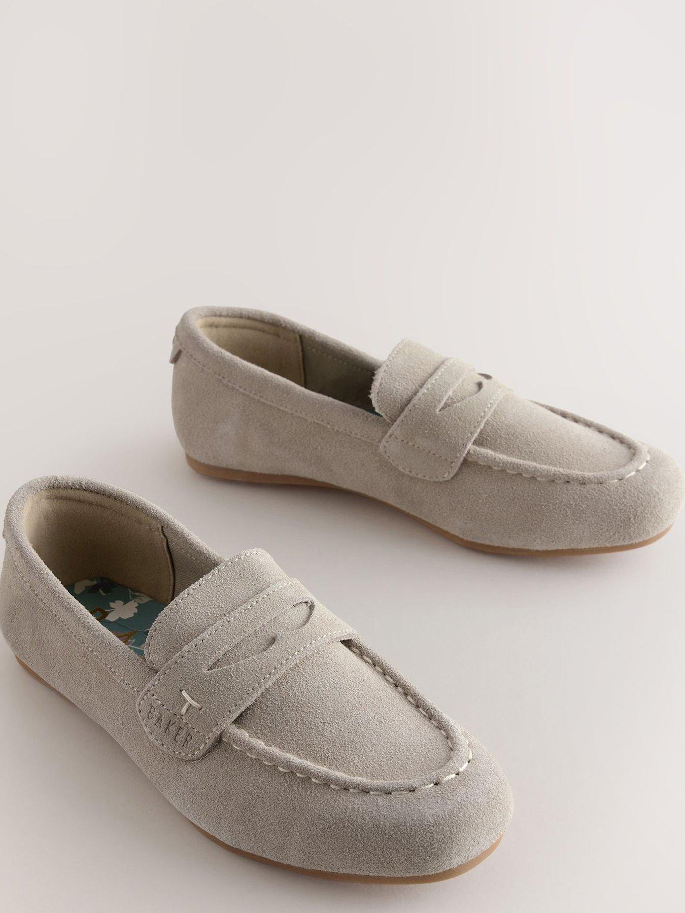 ted-baker-boys-smart-loafer-shoes-beigeoutfit