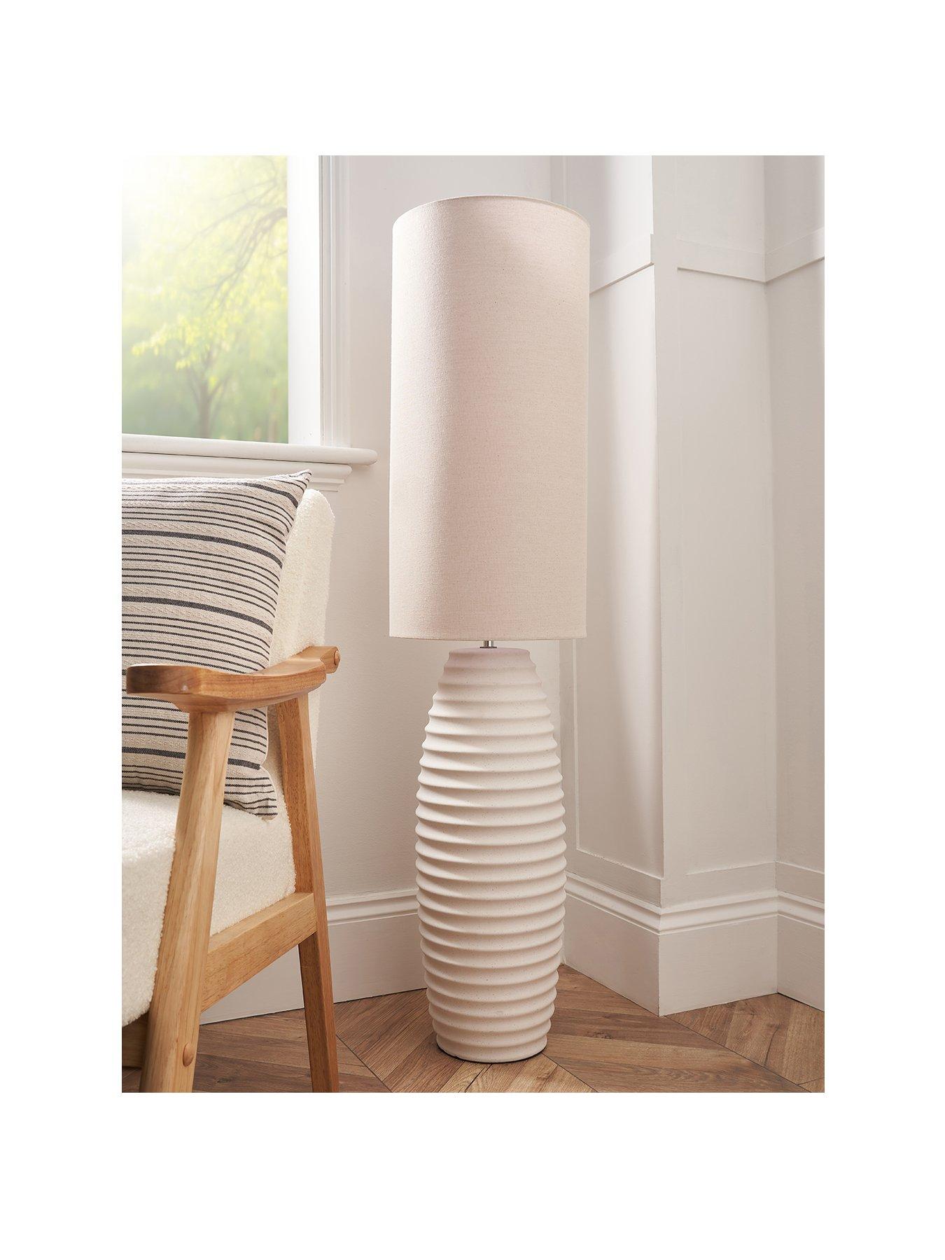 the-very-collection-ceramic-beehive-floor-lampstillFront