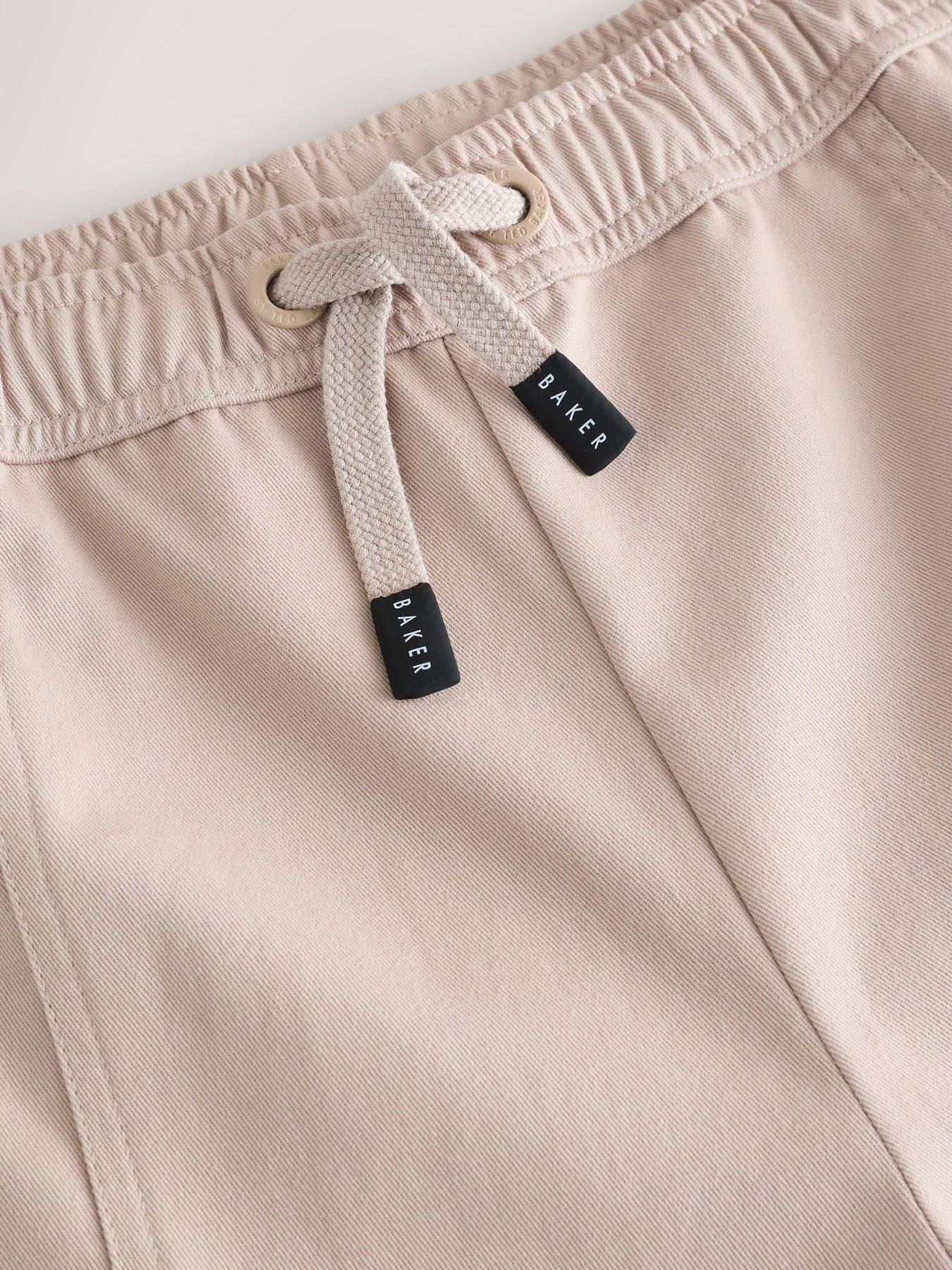 ted-baker-boys-pocket-drawstring-shorts-beigeoutfit
