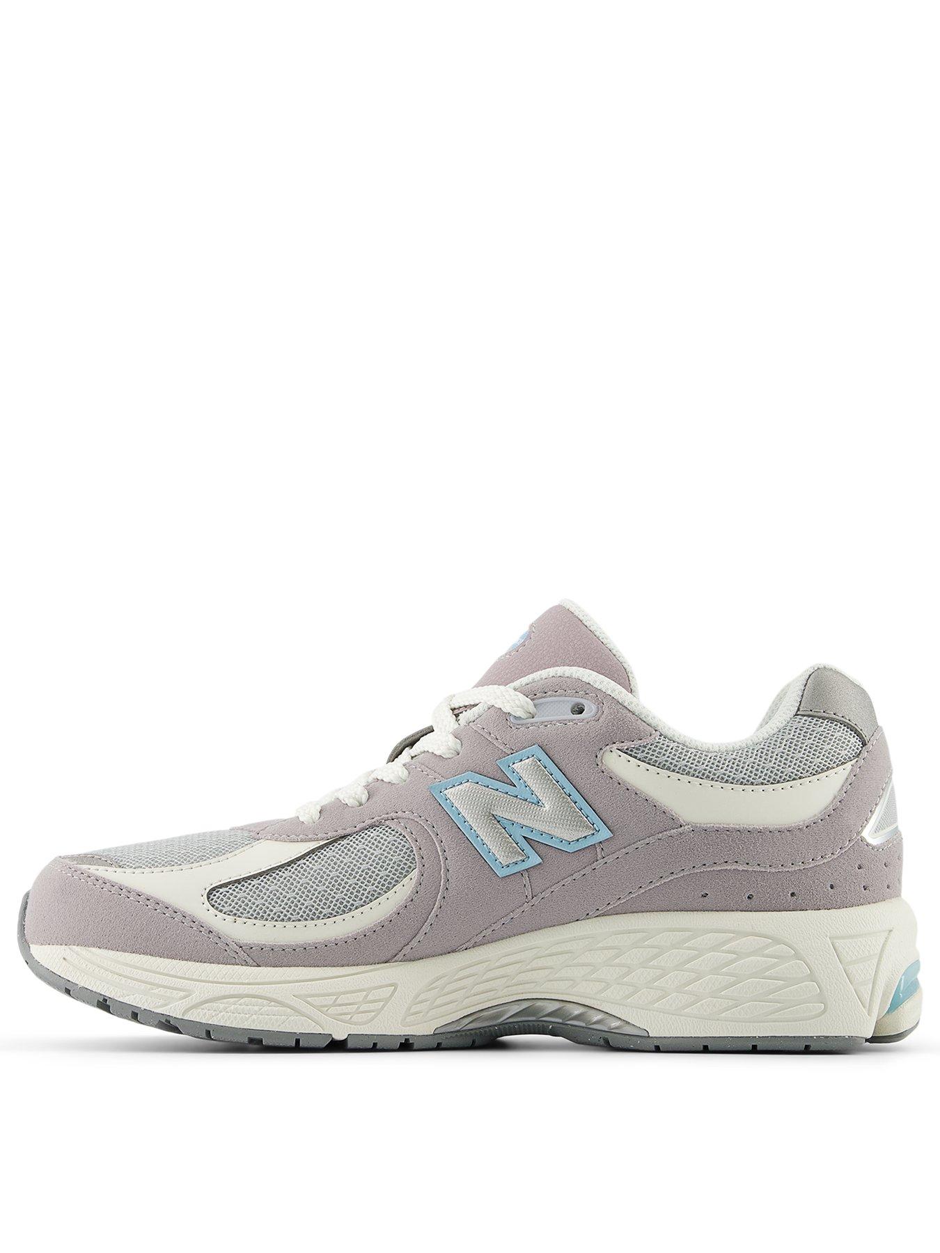 new-balance-junior-2002-trainer-greyback