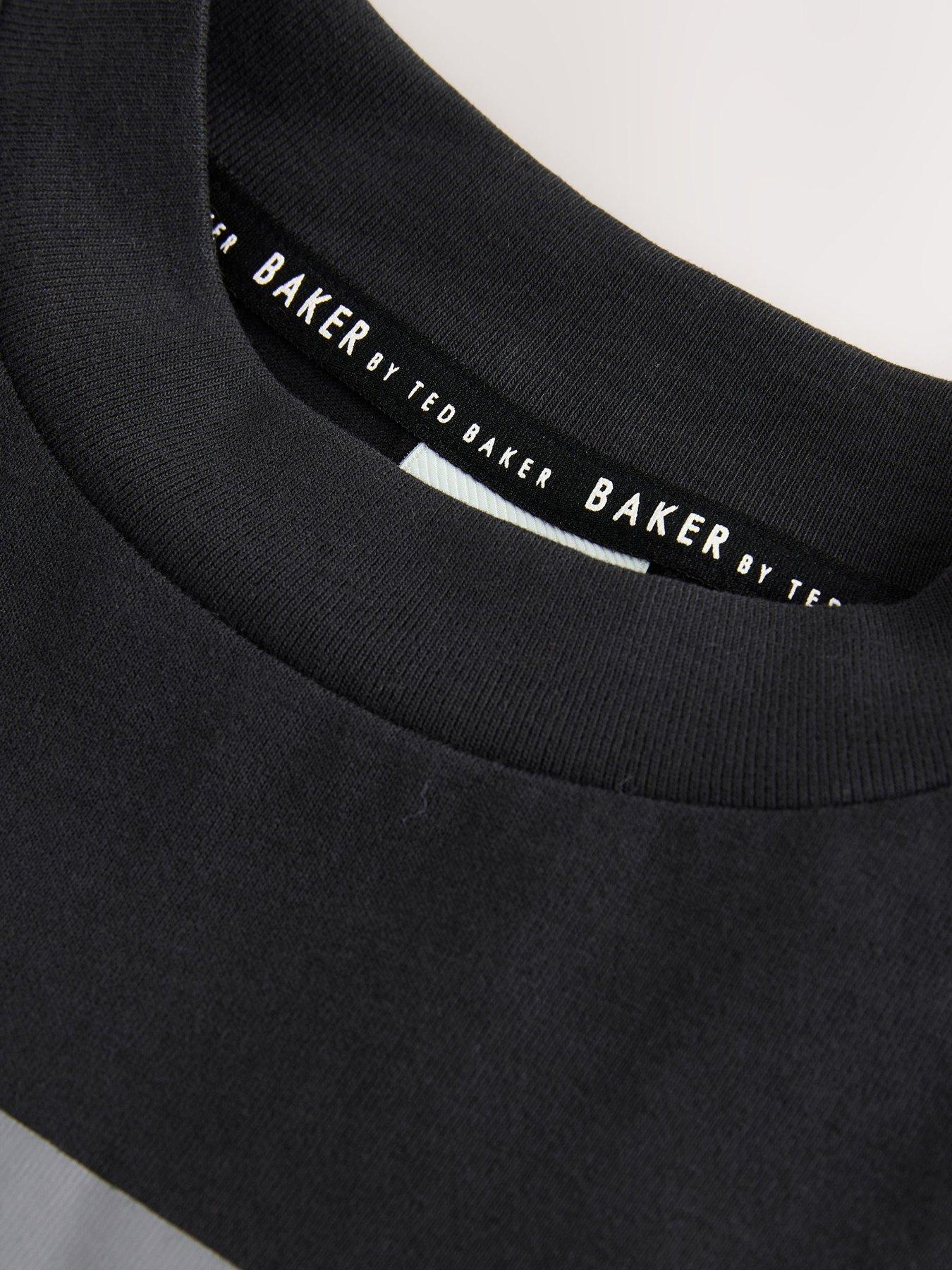 ted-baker-boys-graphic-back-print-t-shirt-blackdetail