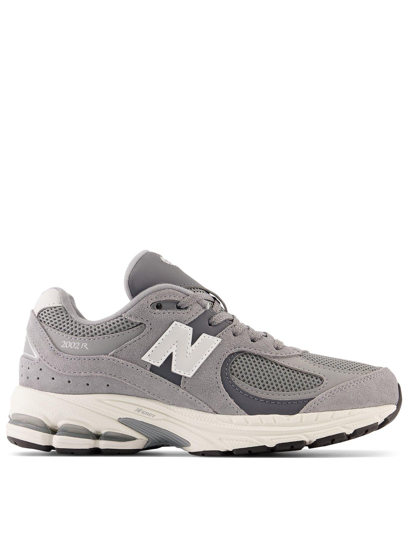 New Balance Junior 2002 Trainer - Grey