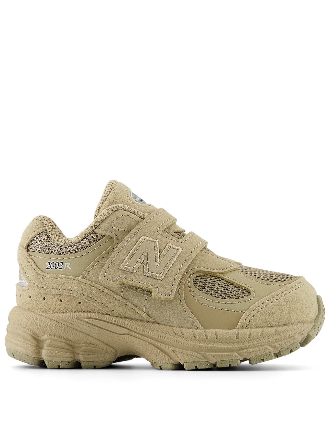 new-balance-infant-2002-trainer-beige