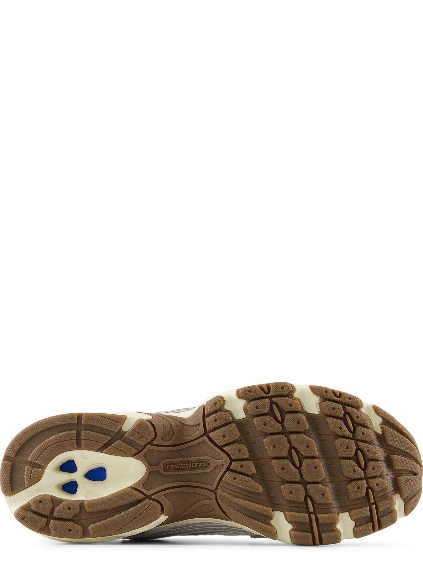 new-balance-womens-530-trainers-greydetail