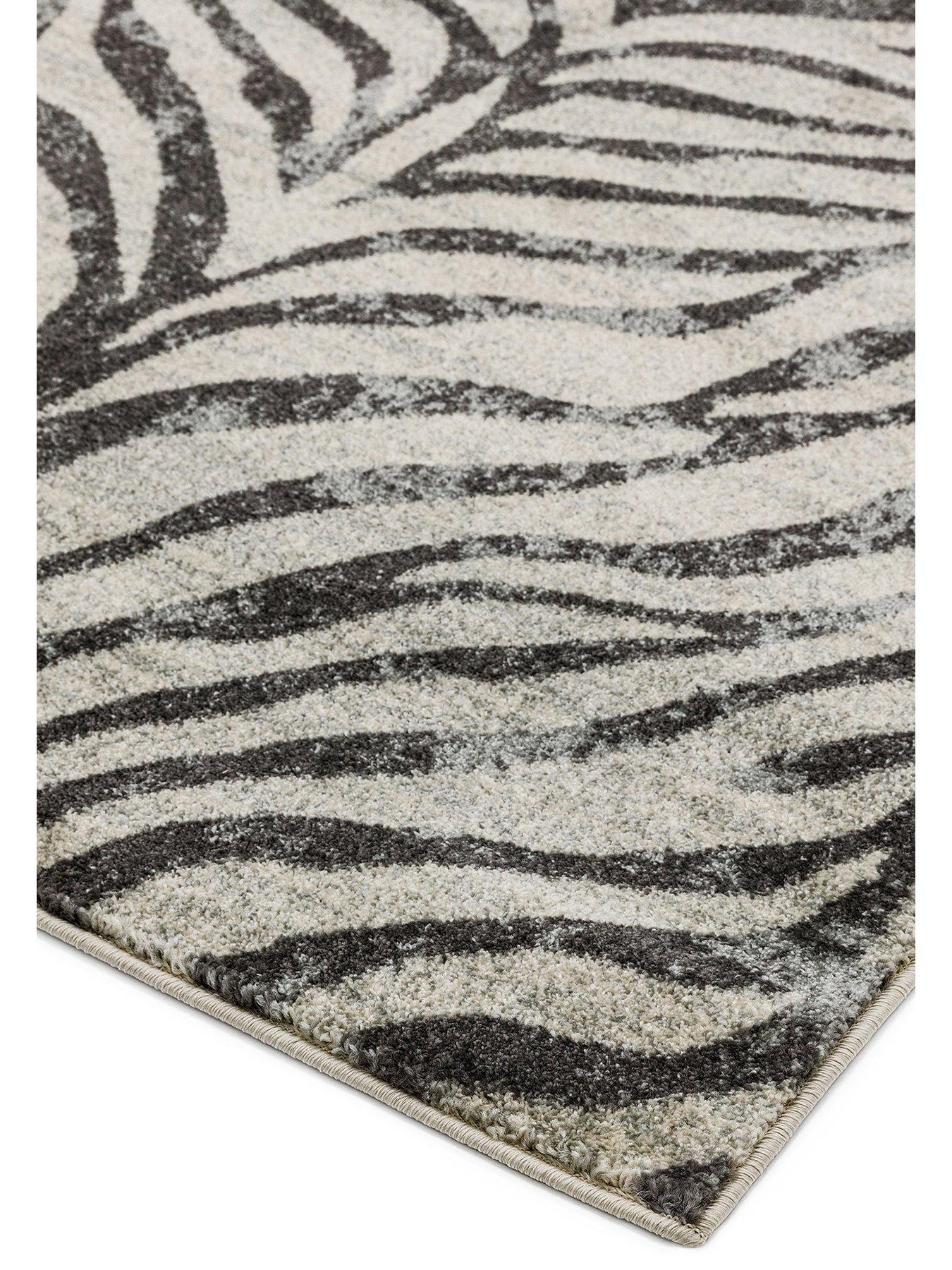 asiatic-nova-zebra-rug-greydetail
