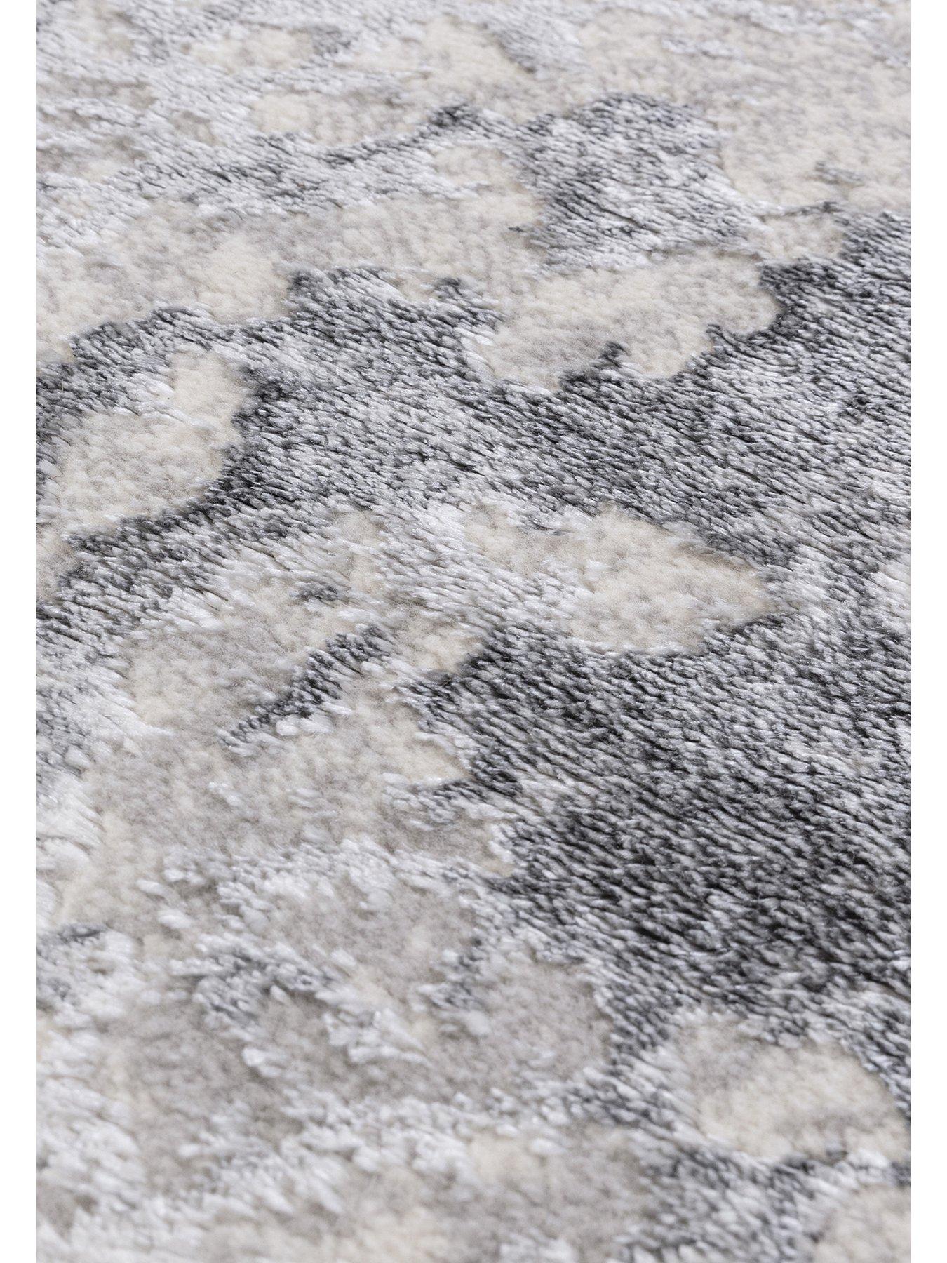 Image 6 of 7 of Asiatic Ritz 08160x220