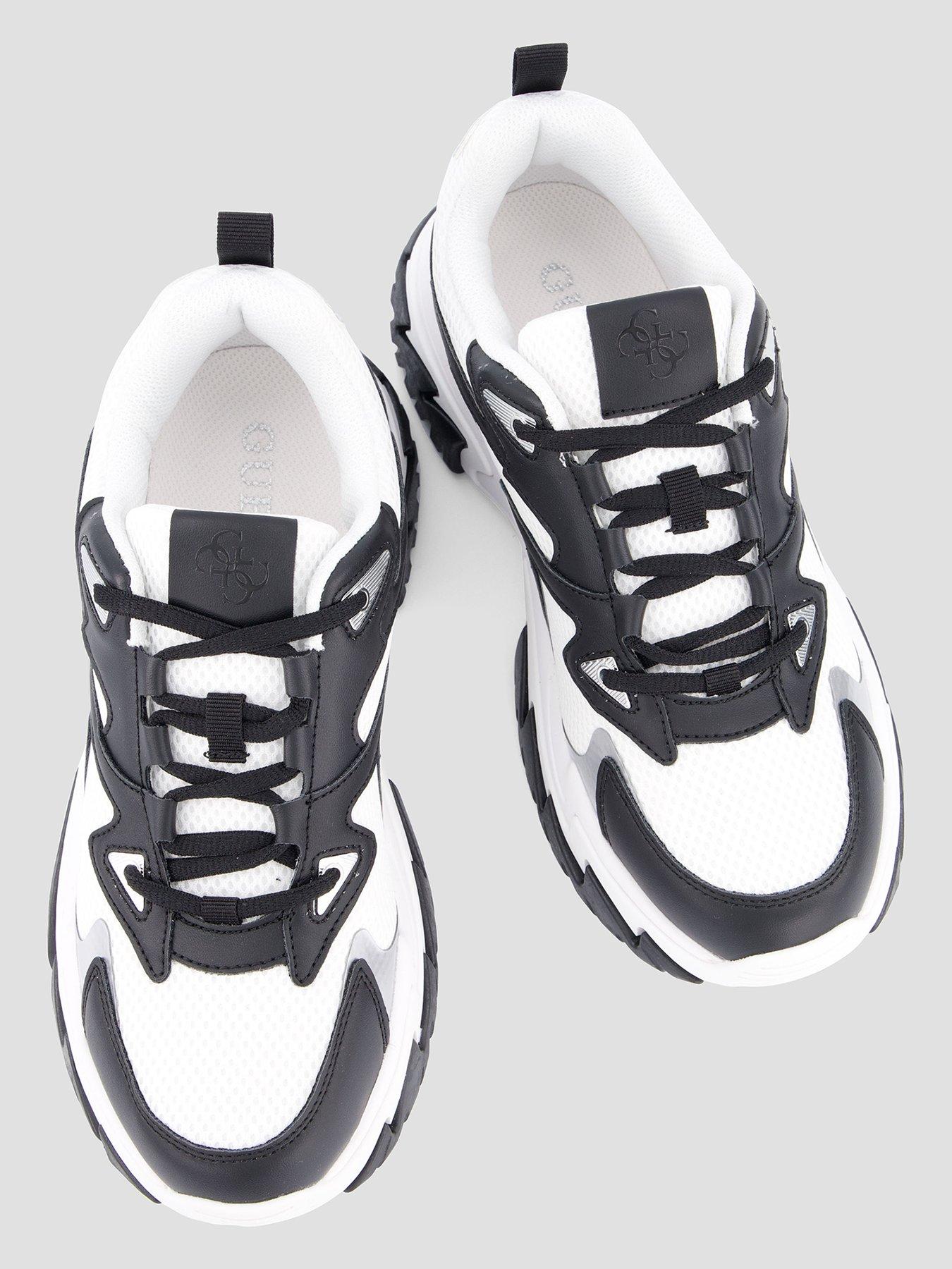 Image 3 of 7 of Guess Notiss Runner - Black/White