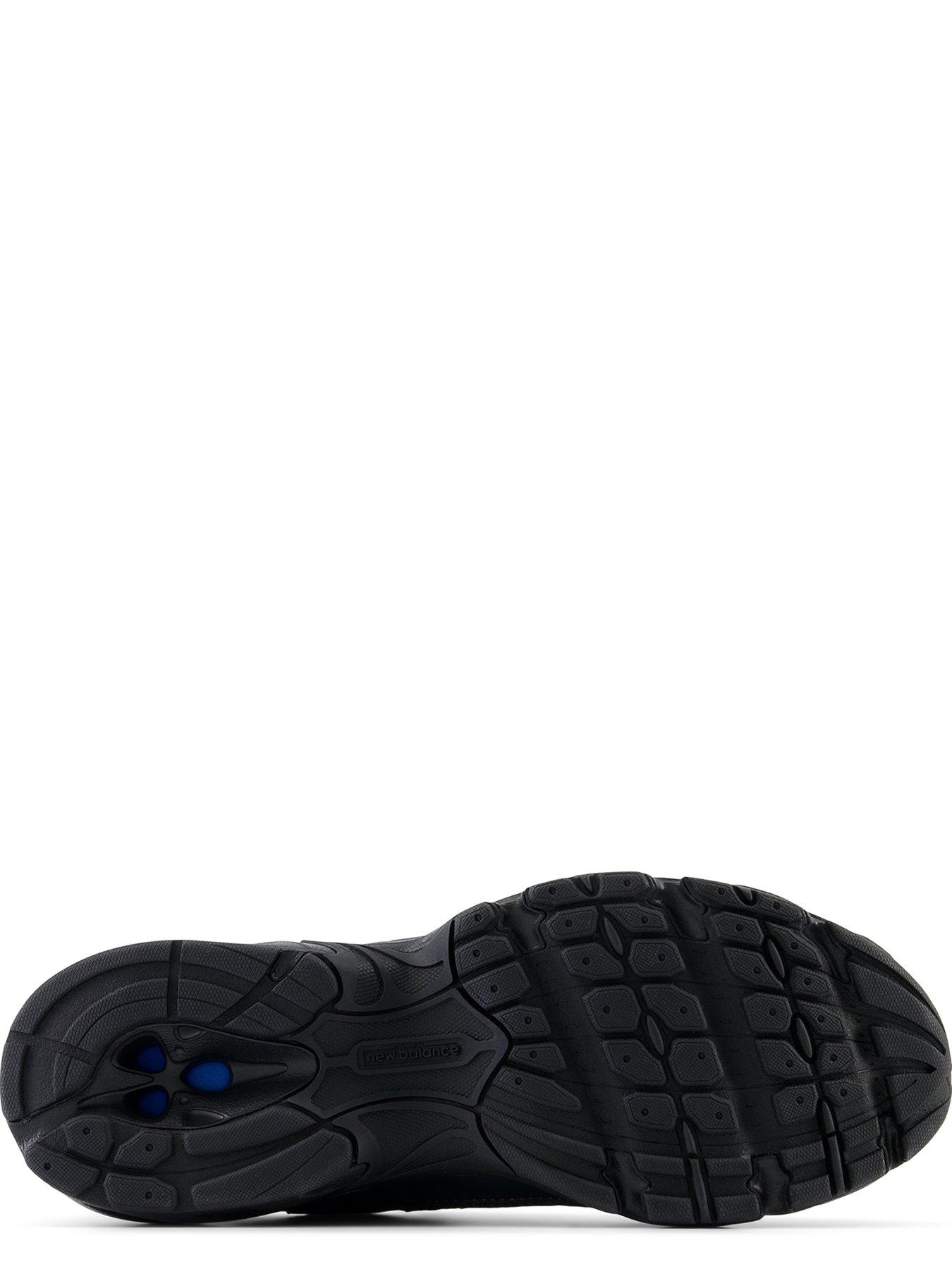 new-balance-womens-530-trainer-blackdetail