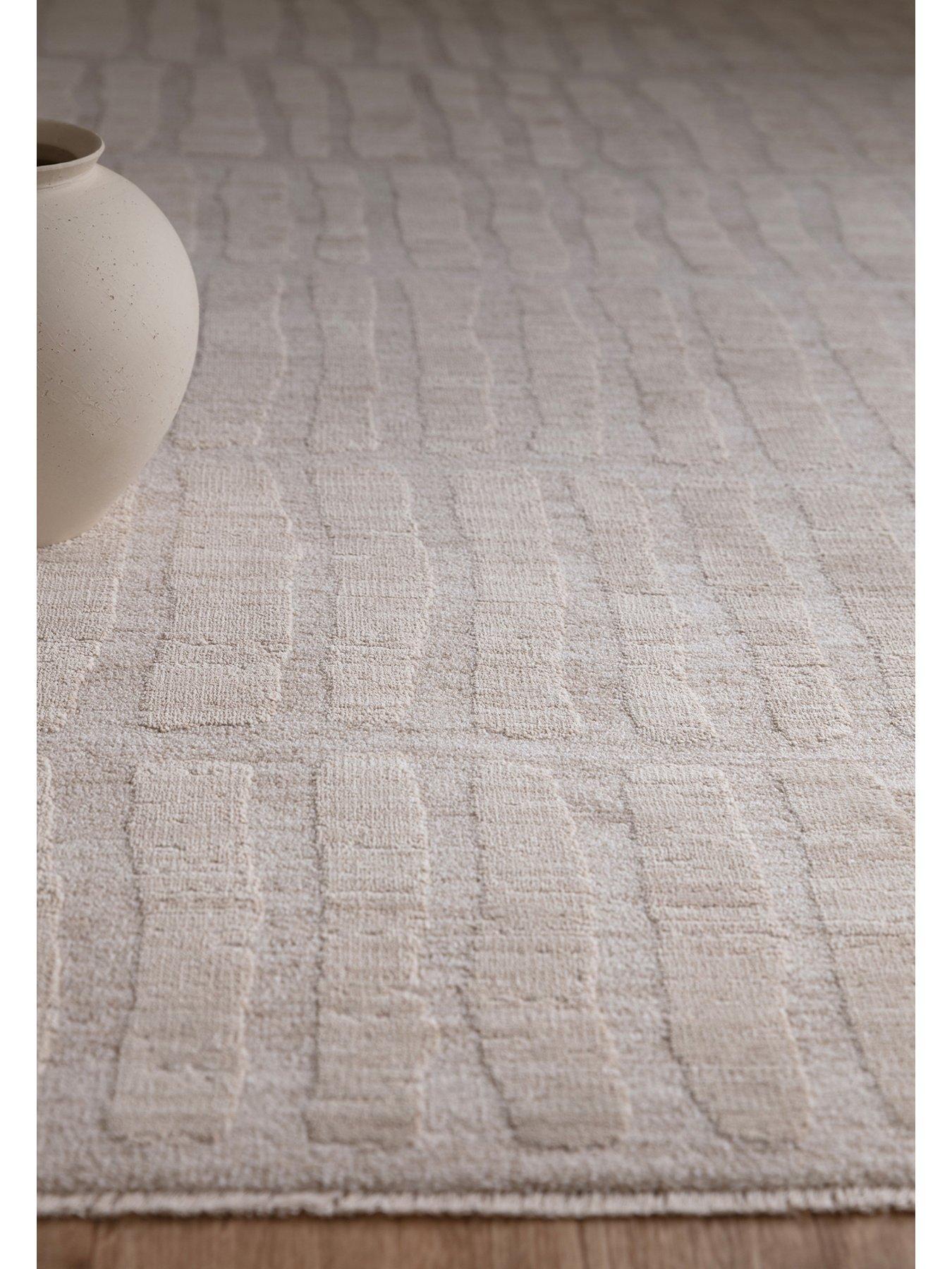 Image 3 of 7 of Asiatic Laurent 08120x160