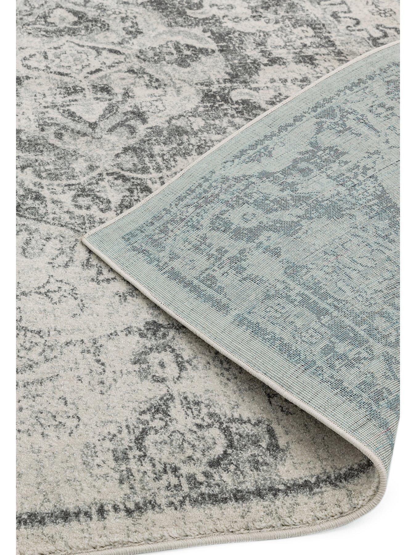 asiatic-nova-medallion-ivory-200x290outfit