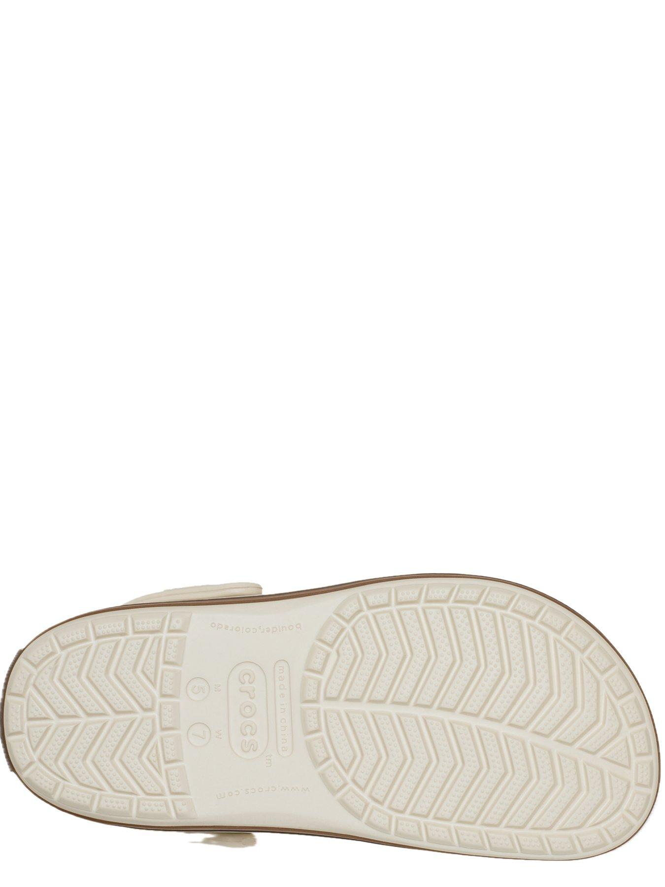 crocs-mens-crocband-gum-clog-sandal-whitedetail