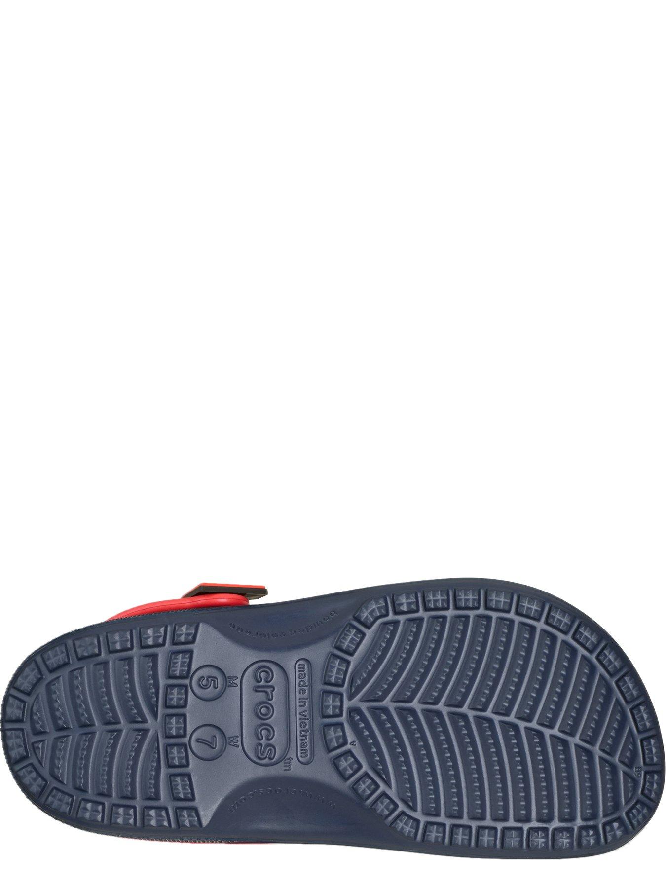 crocs-mens-superman-classic-clog-sandal-blue-reddetail