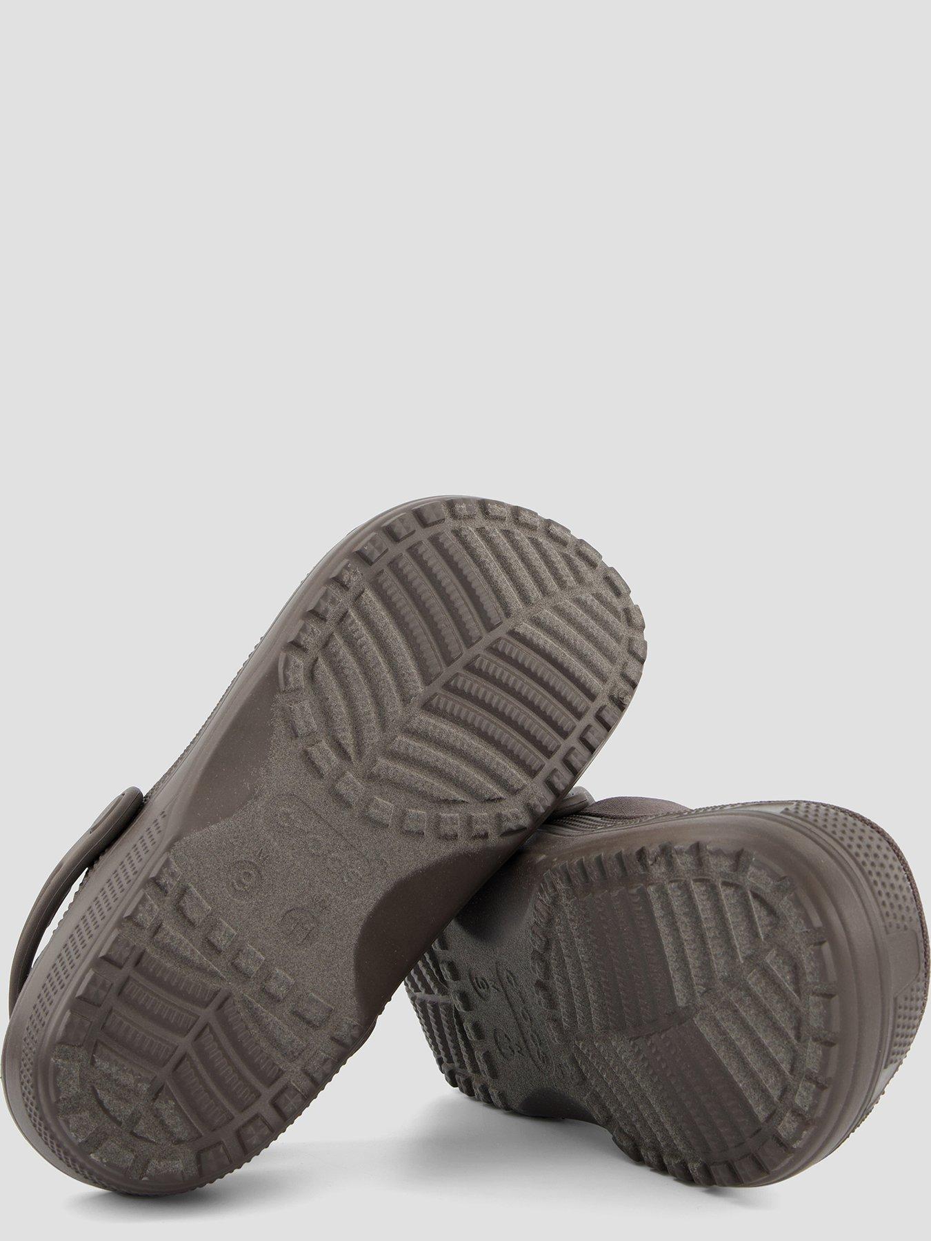 crocs-crocs-mens-classic-crafted-clog-sandaldetail