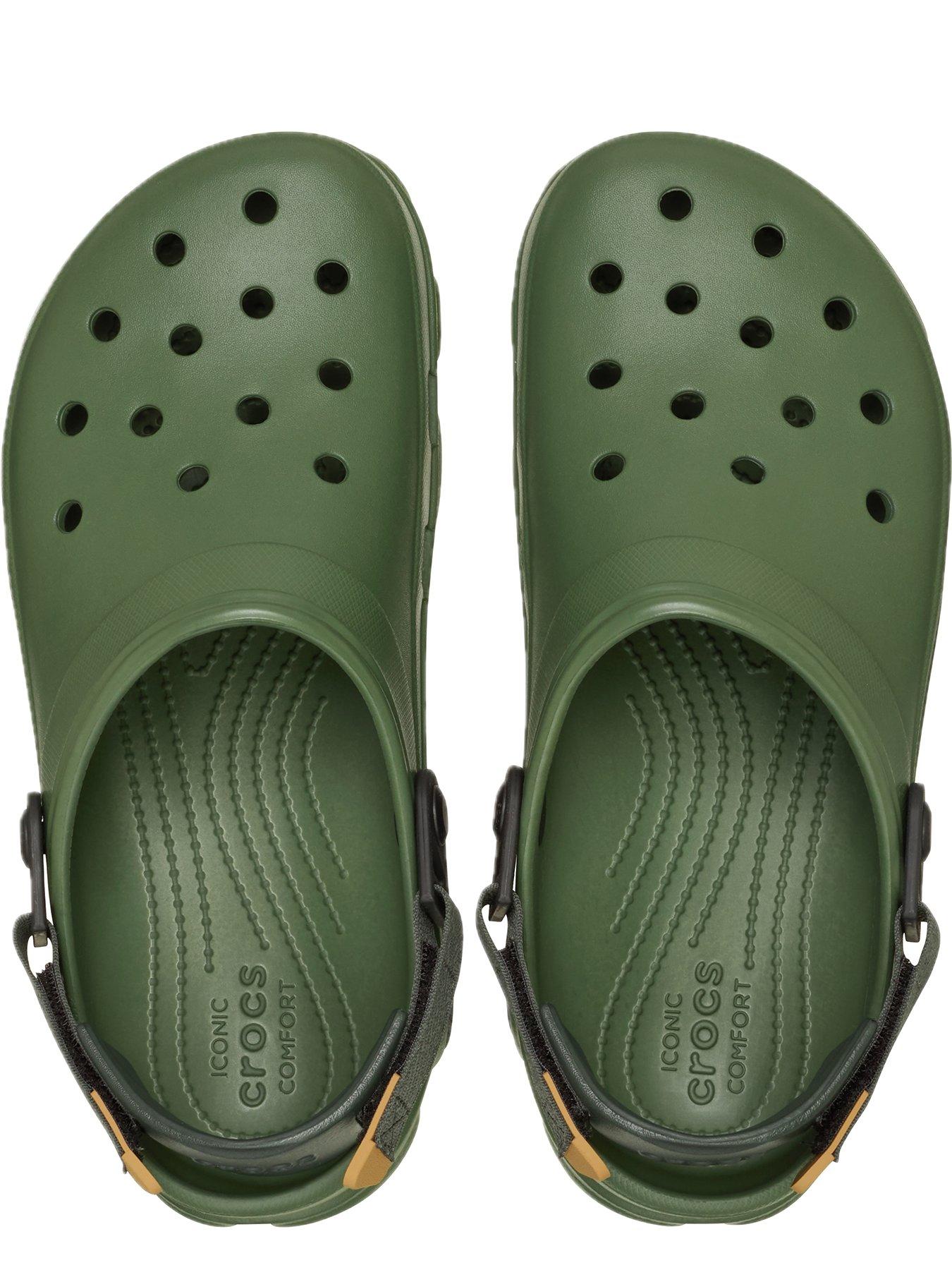 crocs-mens-all-terrain-clog-sandal-greenoutfit