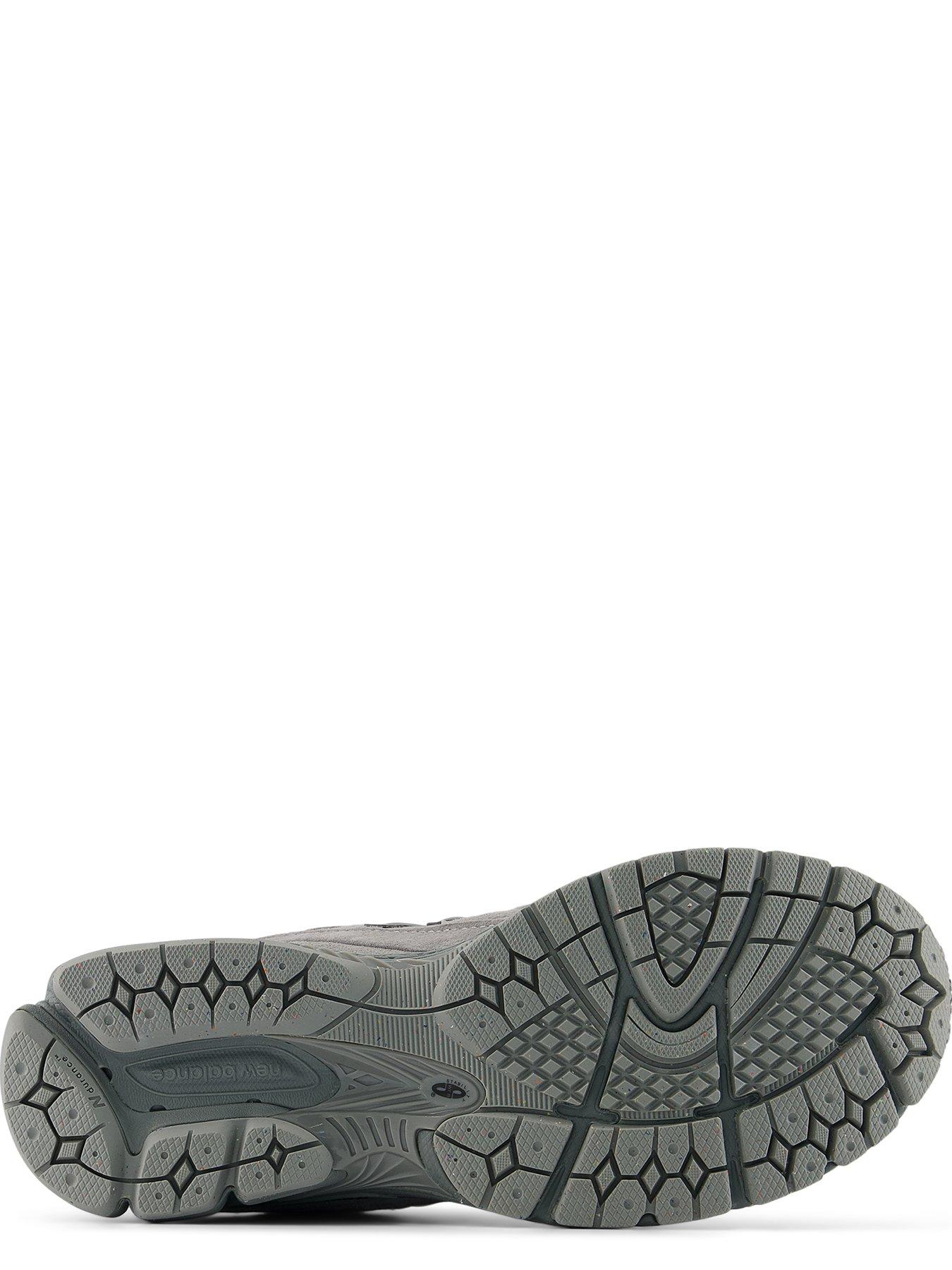 Image 5 of 6 of New Balance Unisex 2002R Trainer - Grey