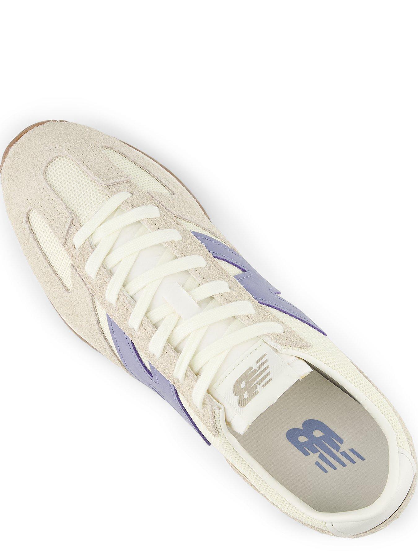 new-balance-unisex-471-trainer-whiteoutfit
