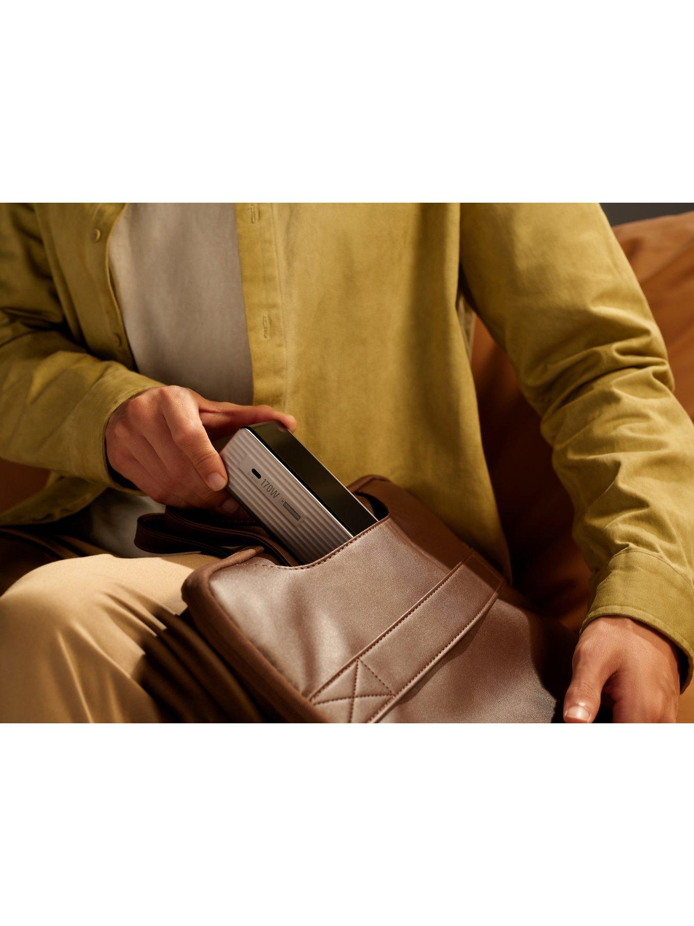 ecoflow-rapid-25k-power-bank-with-built-in-cable-amp-25000mah-capacitynbsp--silverback