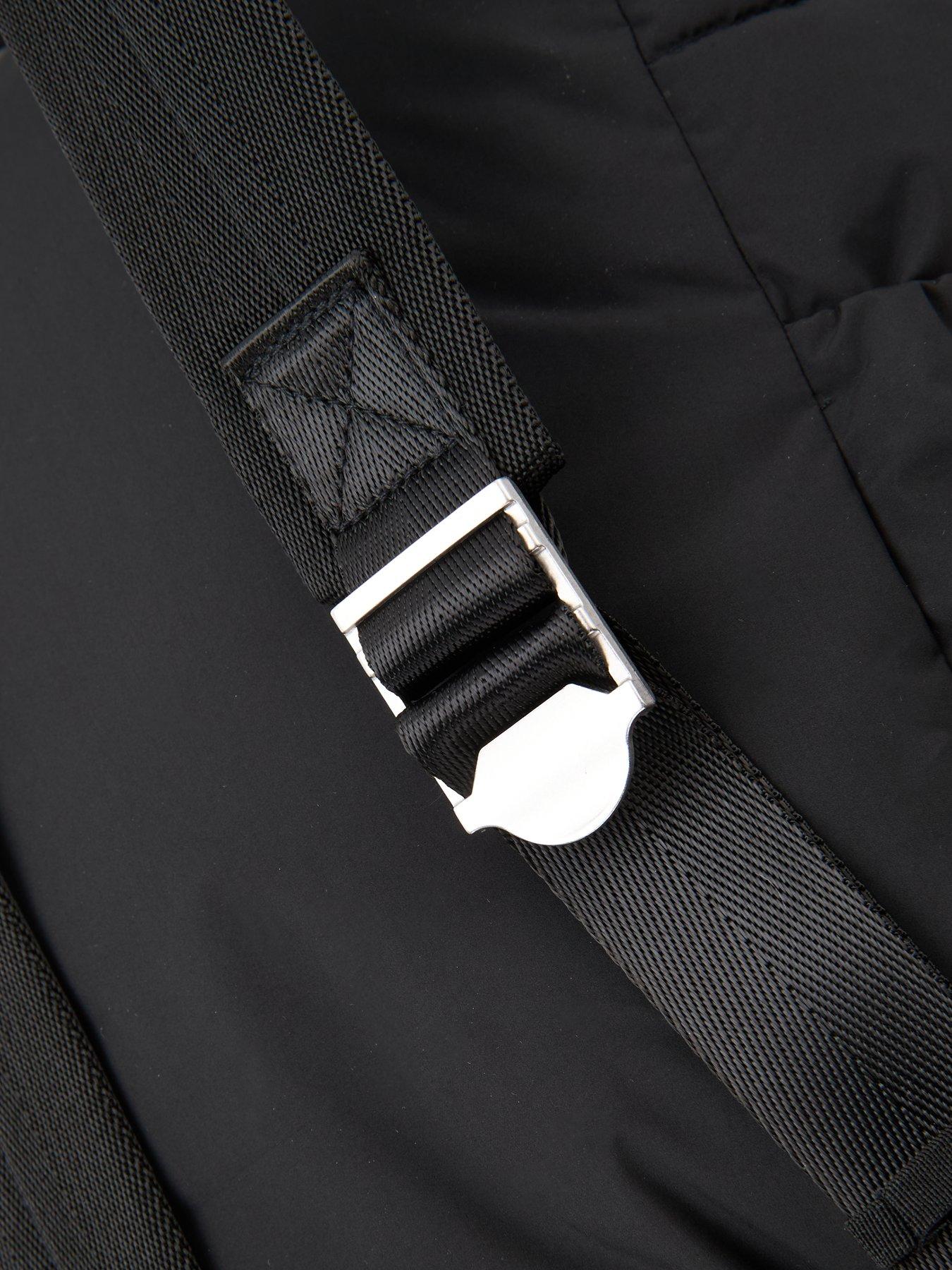 sweaty-betty-womens-training-the-roam-rucksack-blackdetail