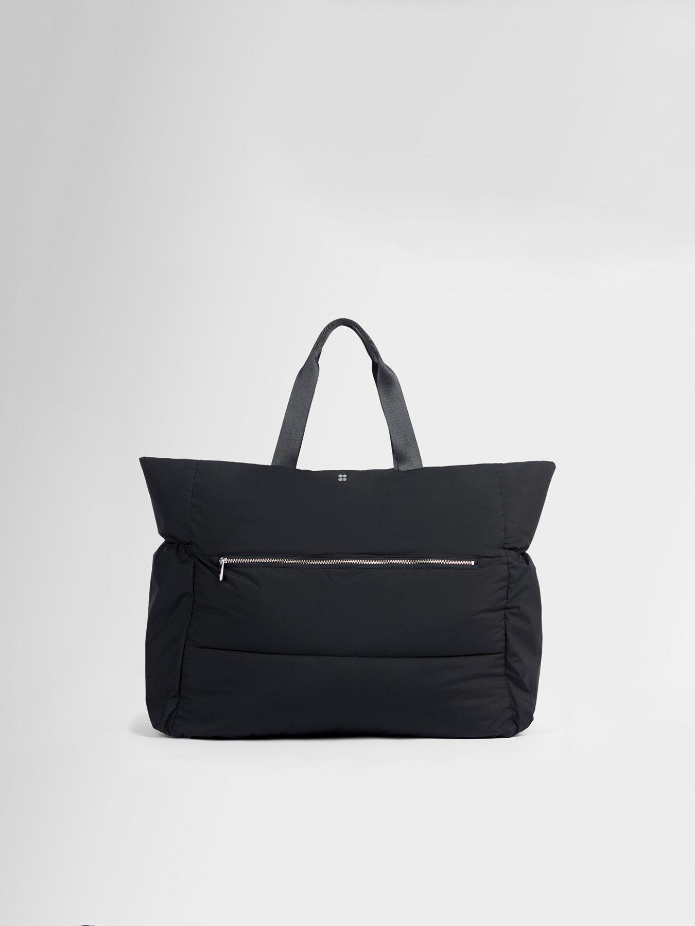 sweaty-betty-womens-training-the-nimbus-roam-weekender-bag-blackback