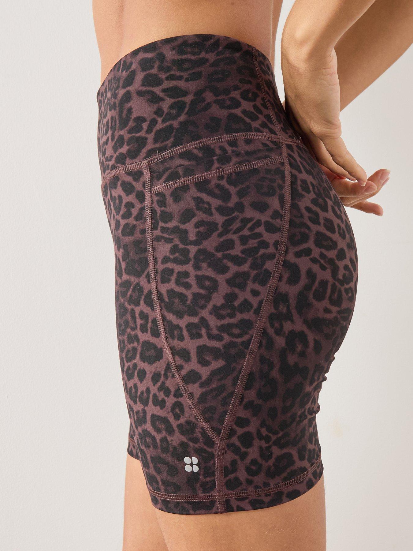 Image 5 of 6 of Sweaty Betty Womens Training Ultimate Studio 6' Shorts - Brown