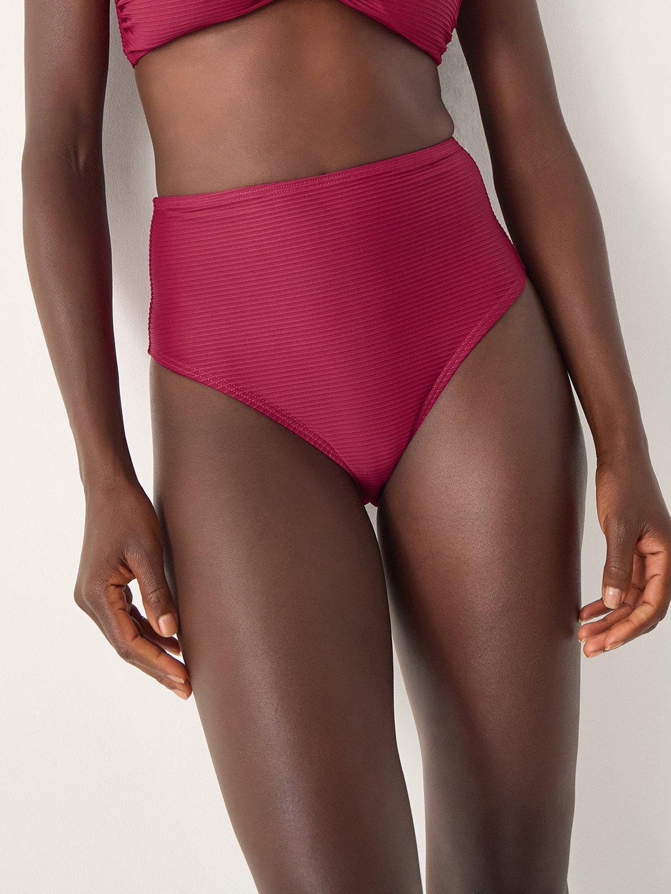 monsoon-mia-bottomsfront