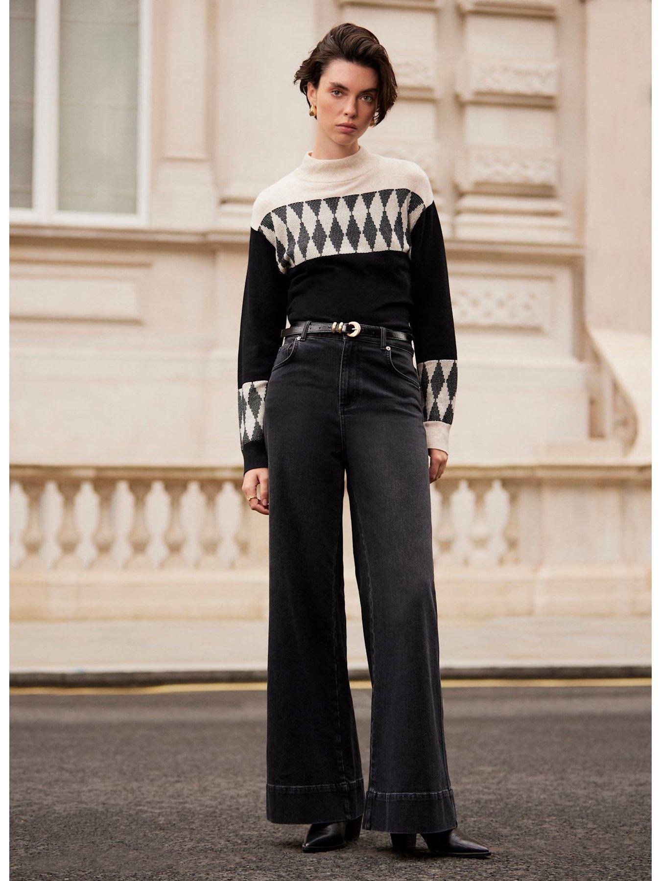 mint-velvet-stone-graphic-crew-neck-jumper-creamstillFront
