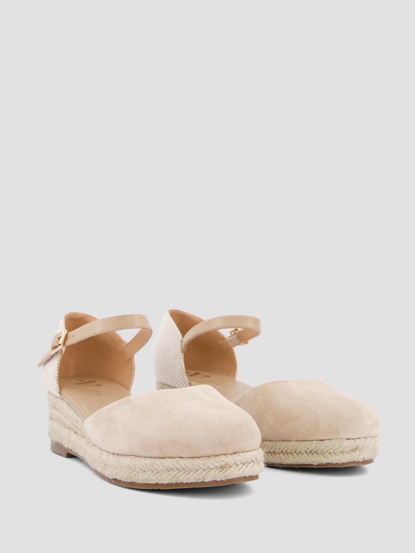 Image 6 of 7 of The Very Collection LOW WEDGE CLOSE TOE SHOE