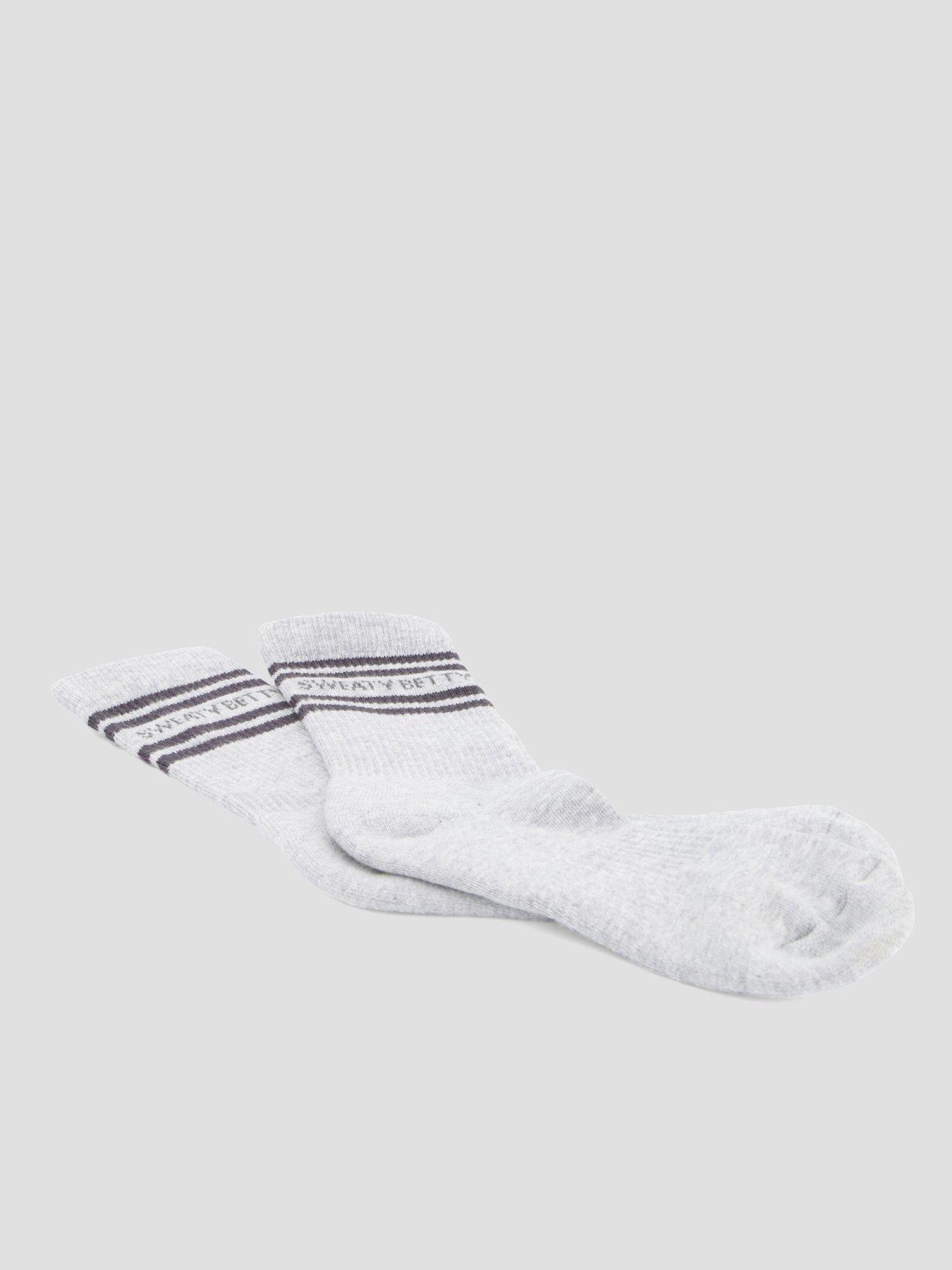 Image 4 of 5 of Sweaty Betty Womens Training Varsity Slogan Socks - Grey